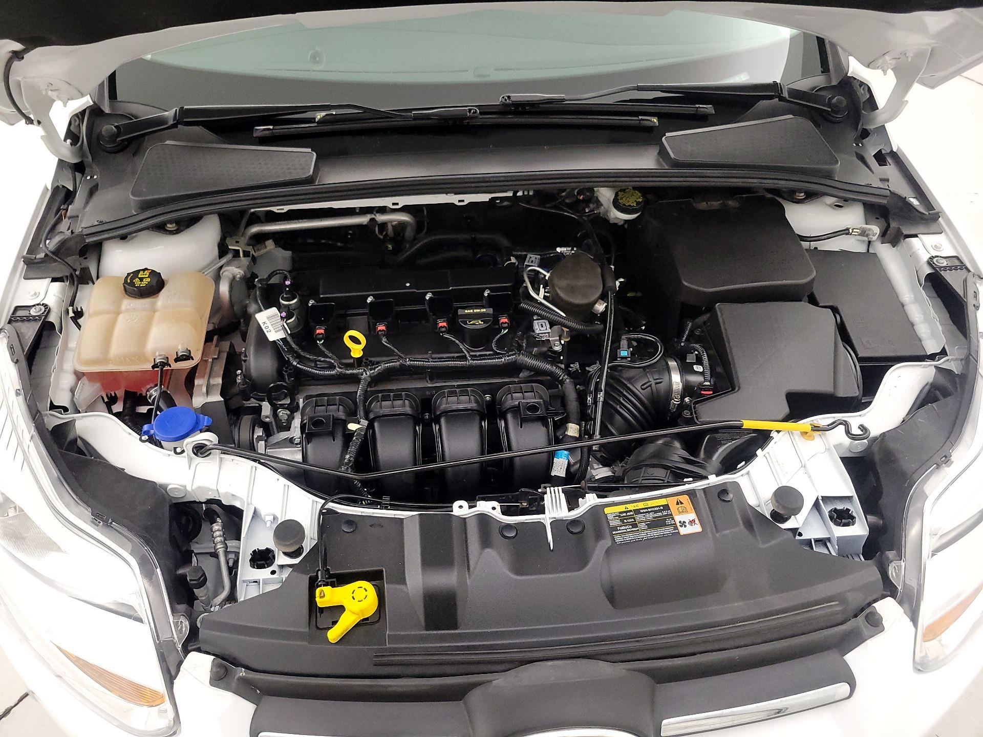 Thumbnail: 2014 Ford Focus - 20