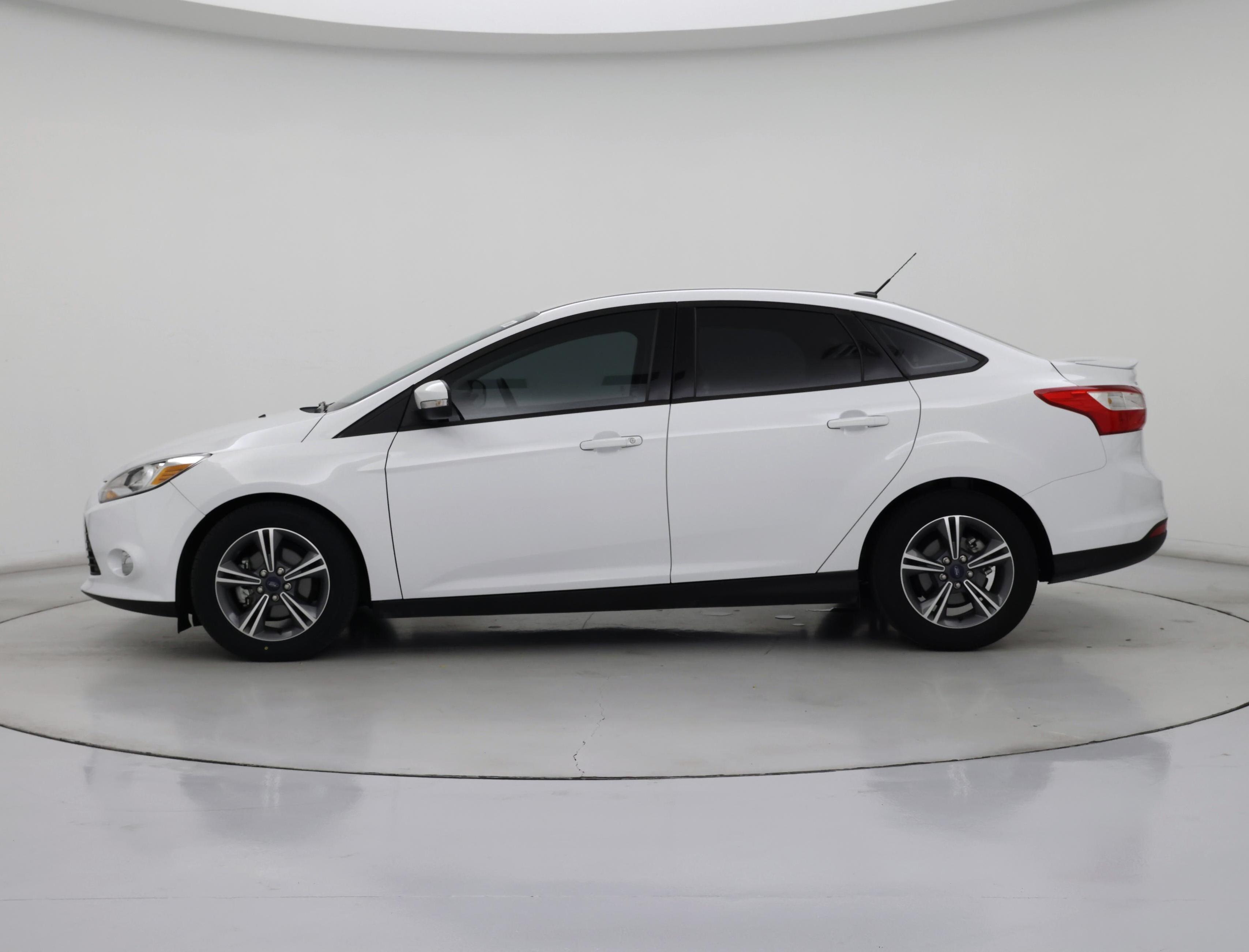 Thumbnail: 2014 Ford Focus - 3