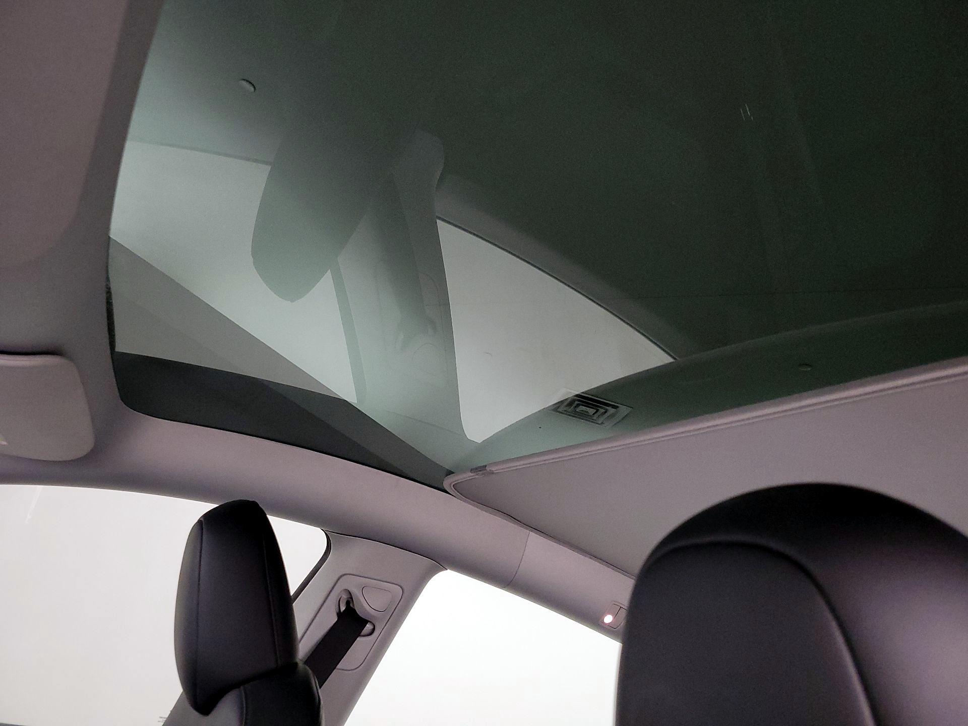 Thumbnail: 2023 Tesla Model Y - 18