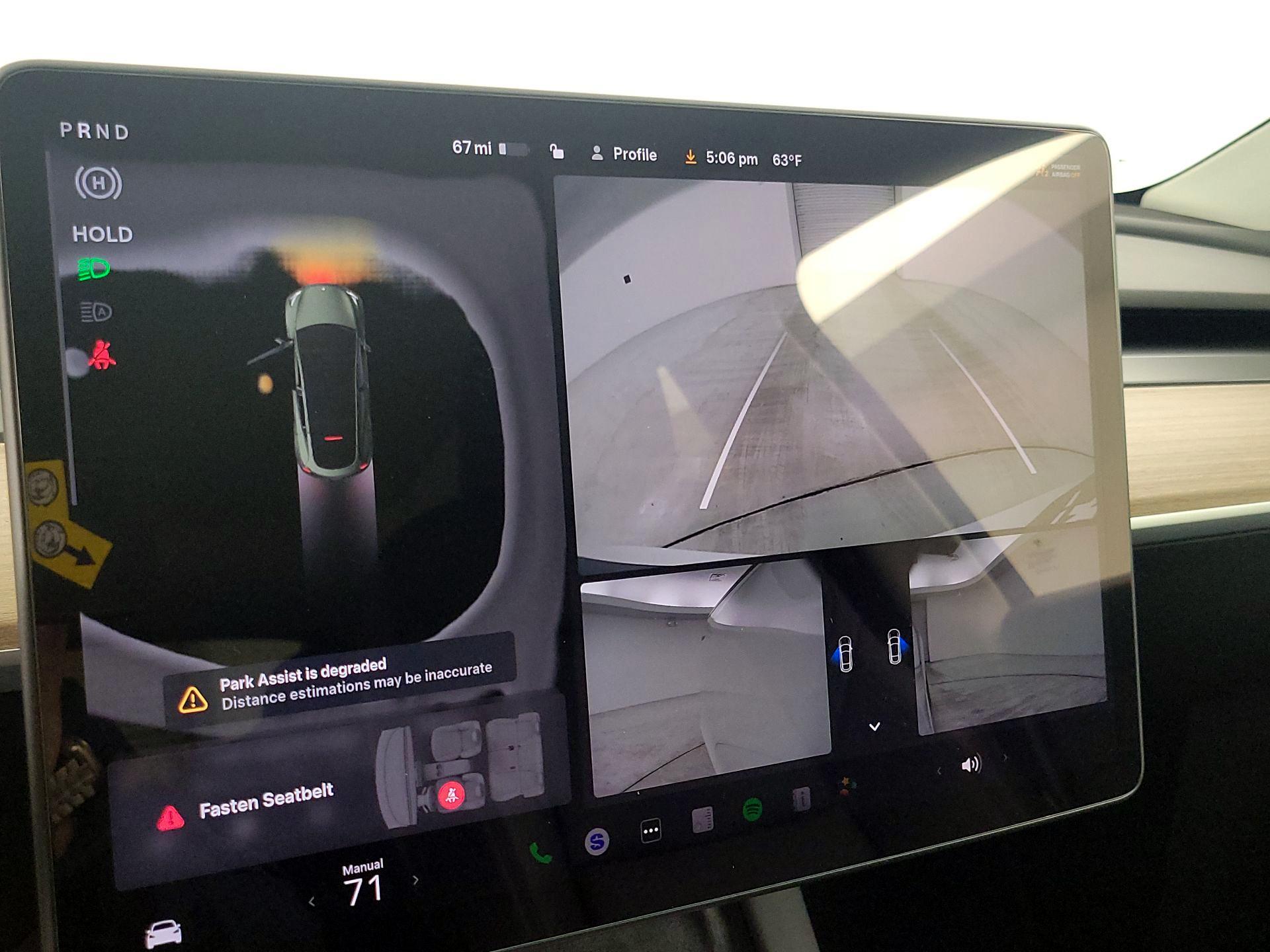 Thumbnail: 2023 Tesla Model Y - 13