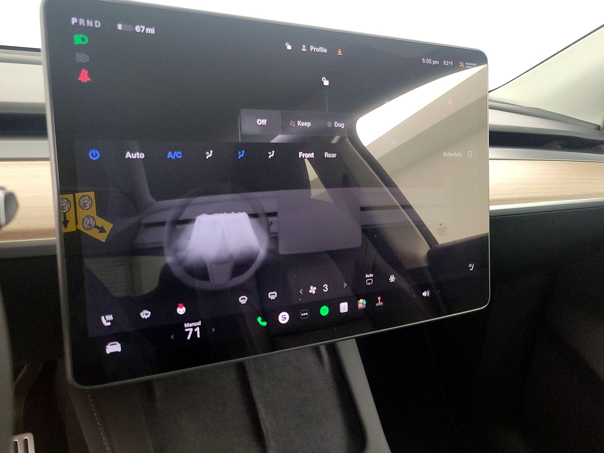 Thumbnail: 2023 Tesla Model Y - 15