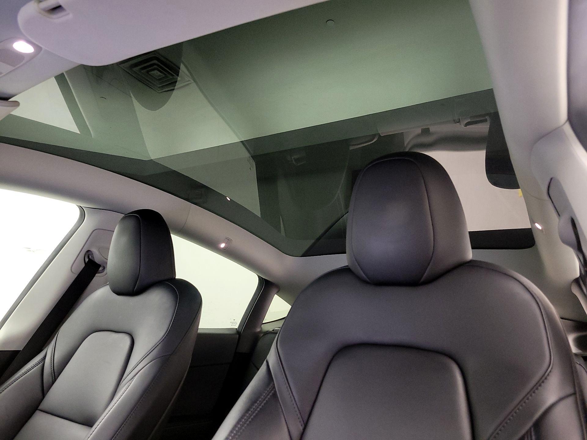 Thumbnail: 2023 Tesla Model Y - 18