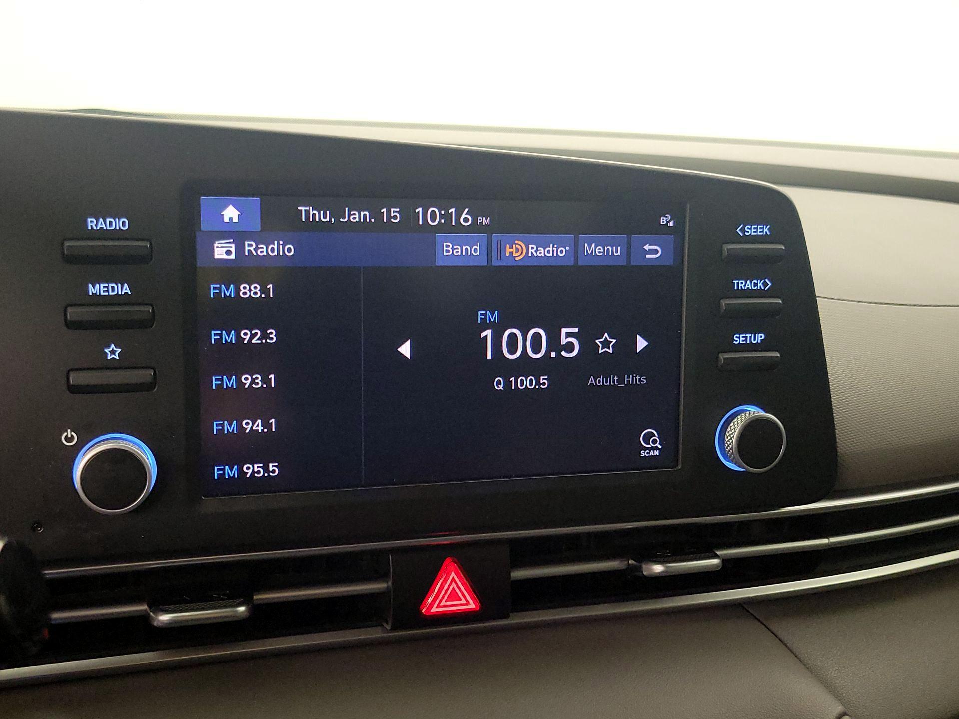 Thumbnail: 2023 Hyundai Elantra - 15