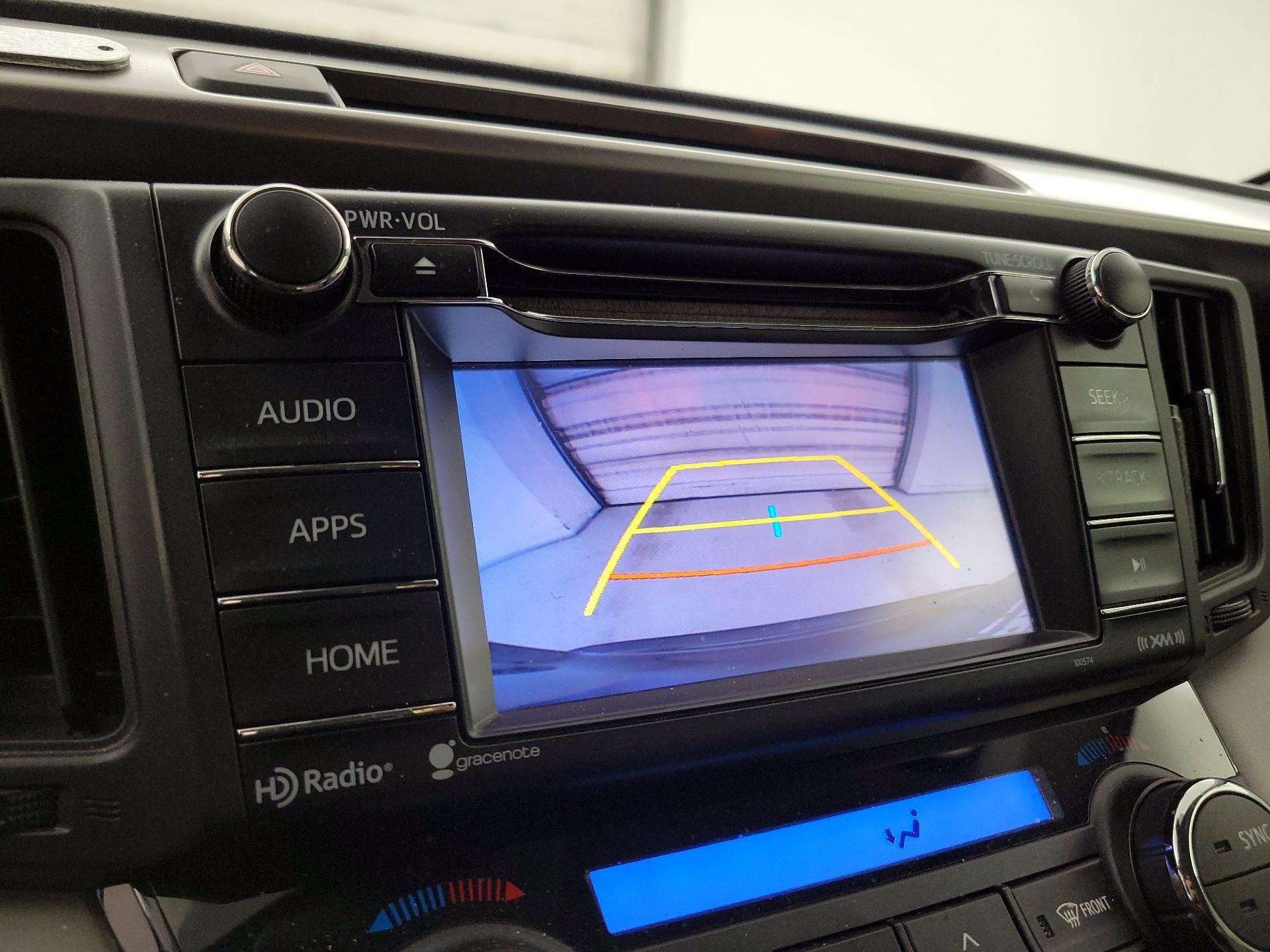 Thumbnail: 2018 Toyota RAV4 - 14