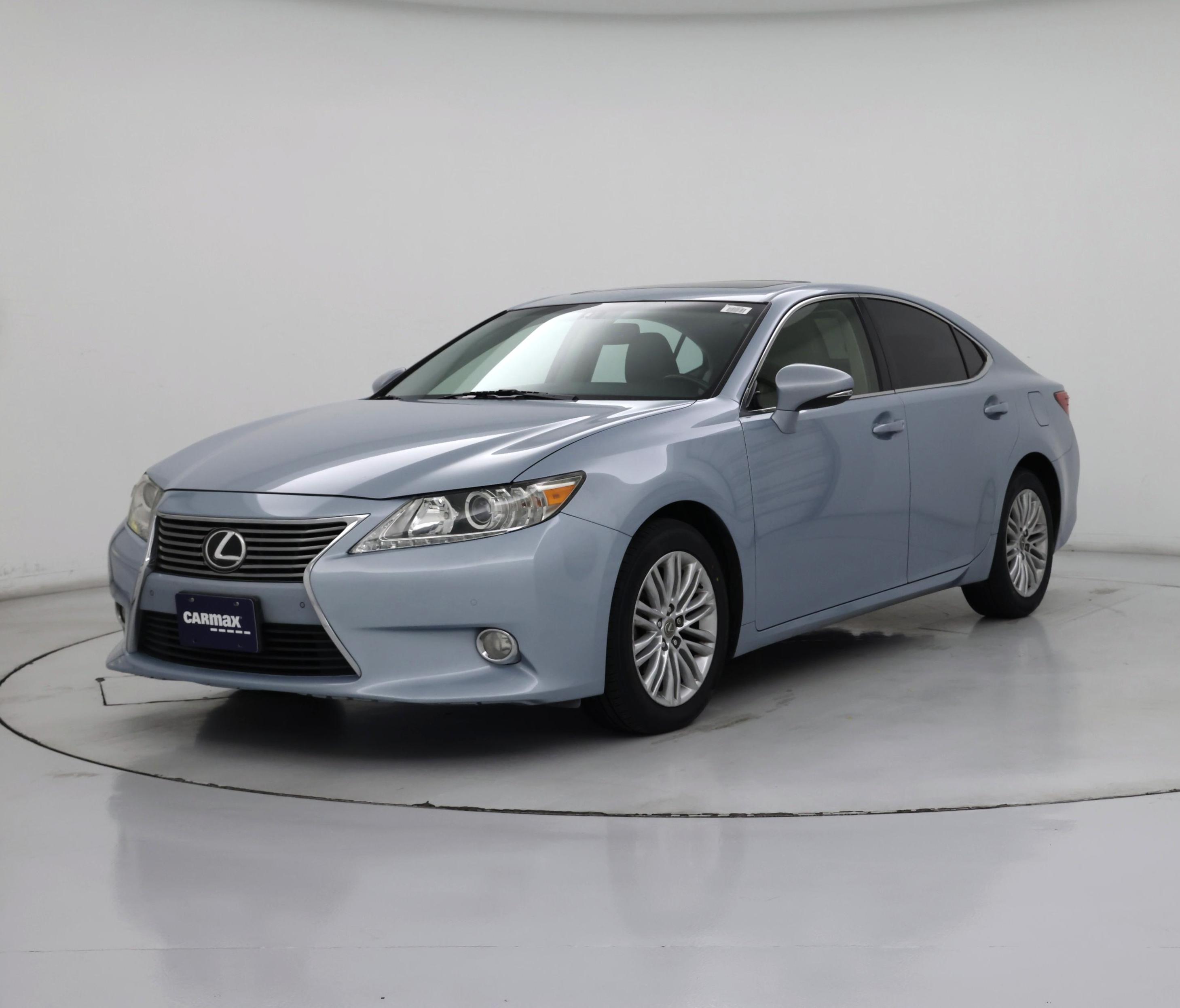 Thumbnail: 2014 Lexus ES - 4