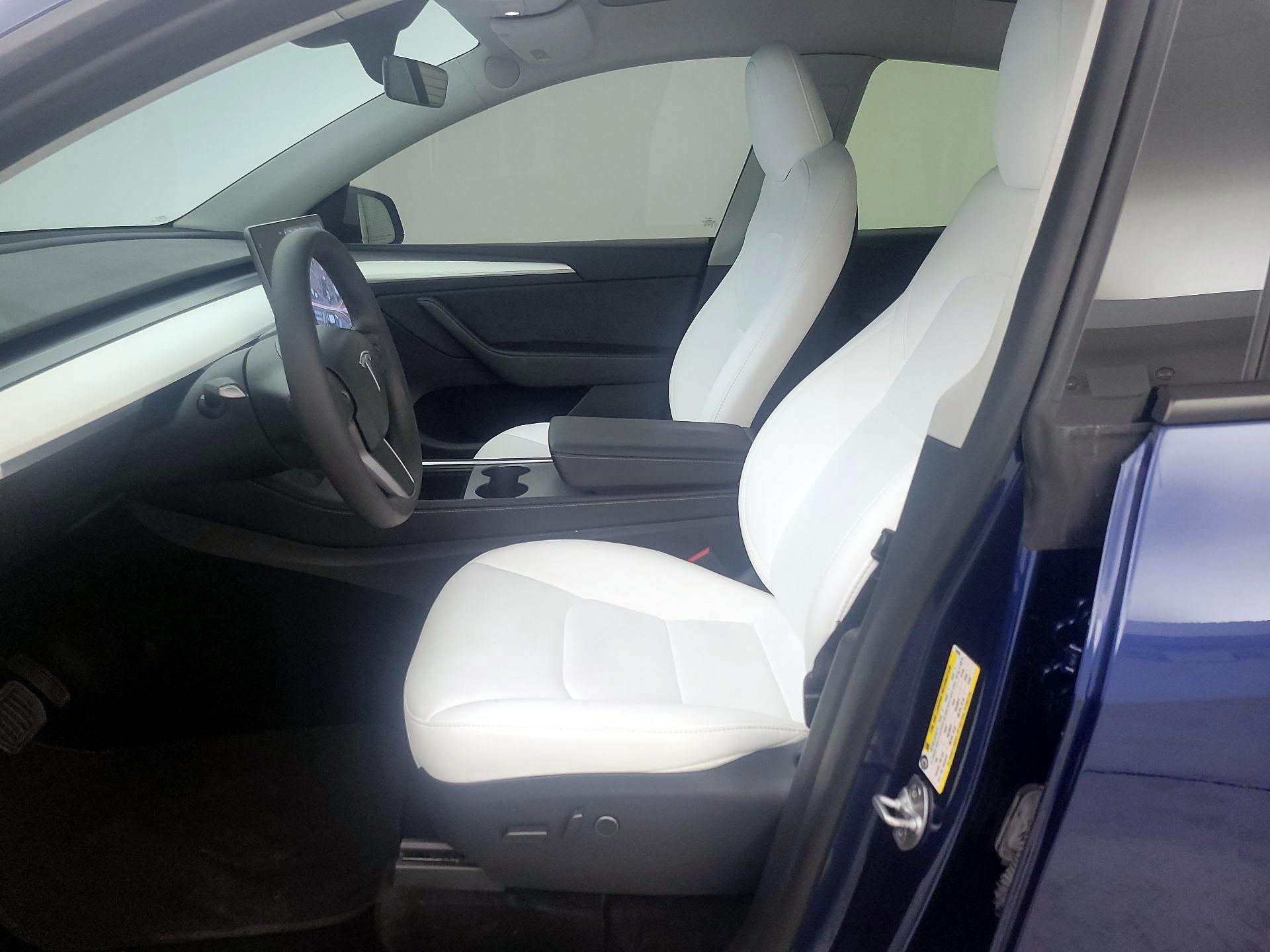 Thumbnail: 2024 Tesla Model Y - 11