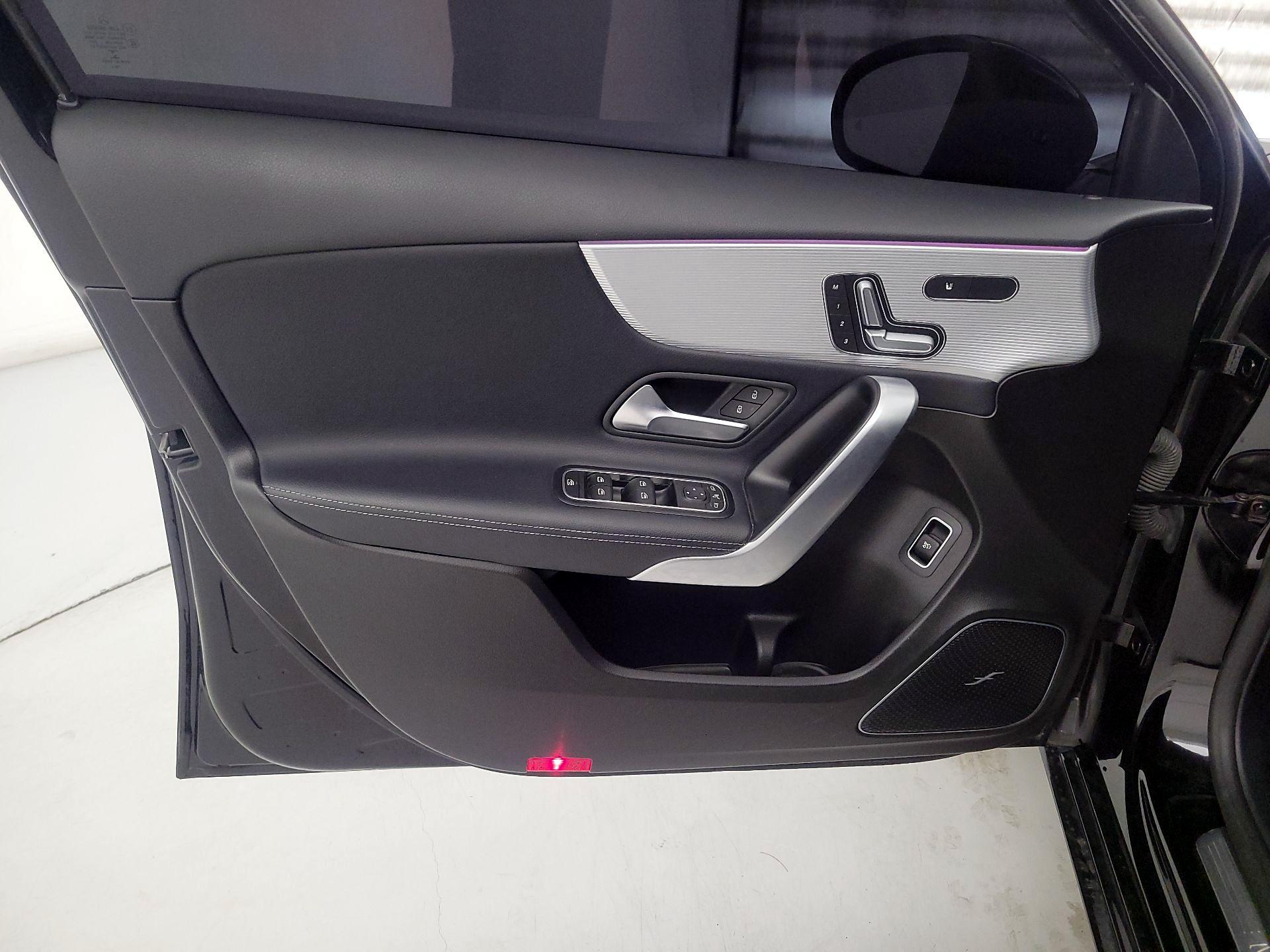 Thumbnail: 2019 Mercedes-Benz A-Class - 12