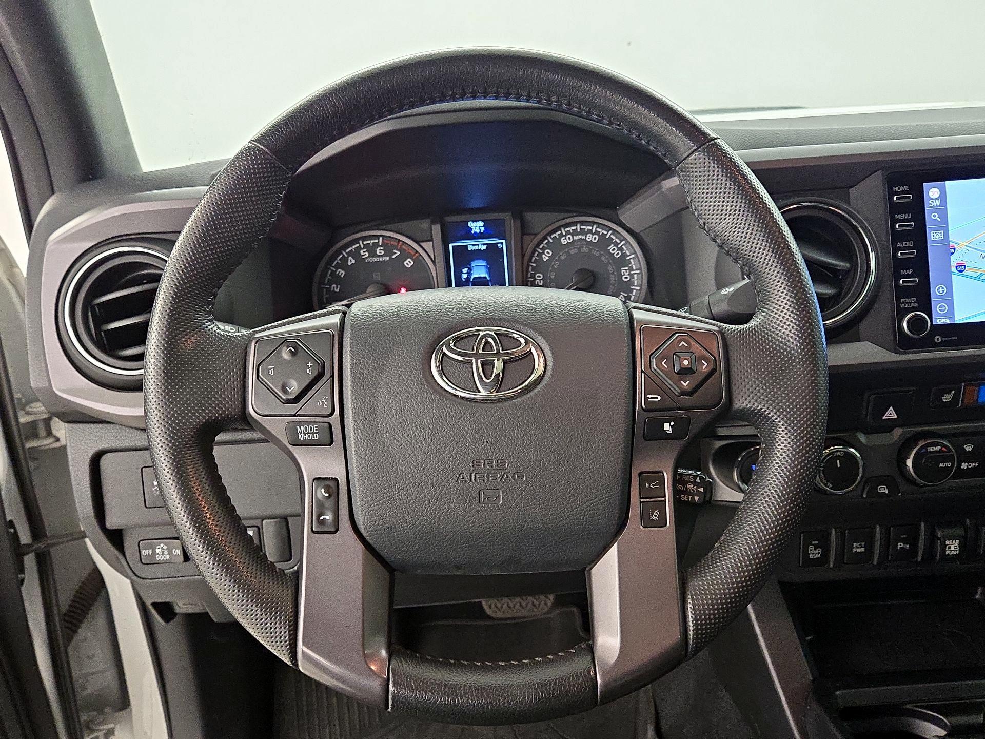 Thumbnail: 2020 Toyota Tacoma - 10