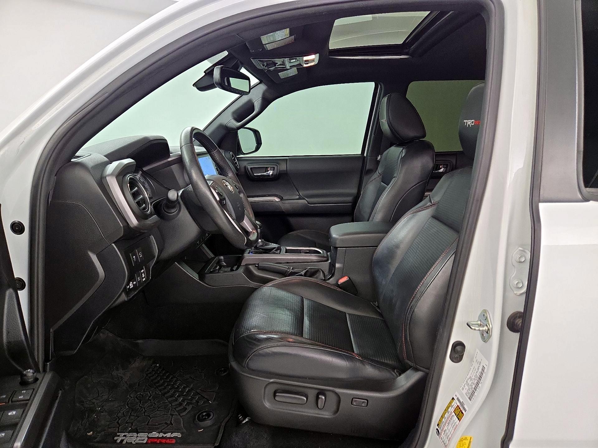 Thumbnail: 2020 Toyota Tacoma - 11