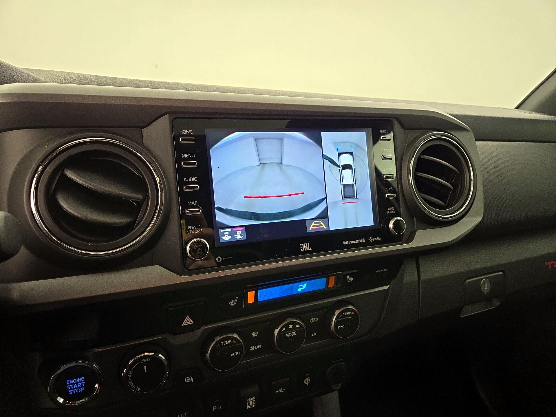 Thumbnail: 2020 Toyota Tacoma - 15