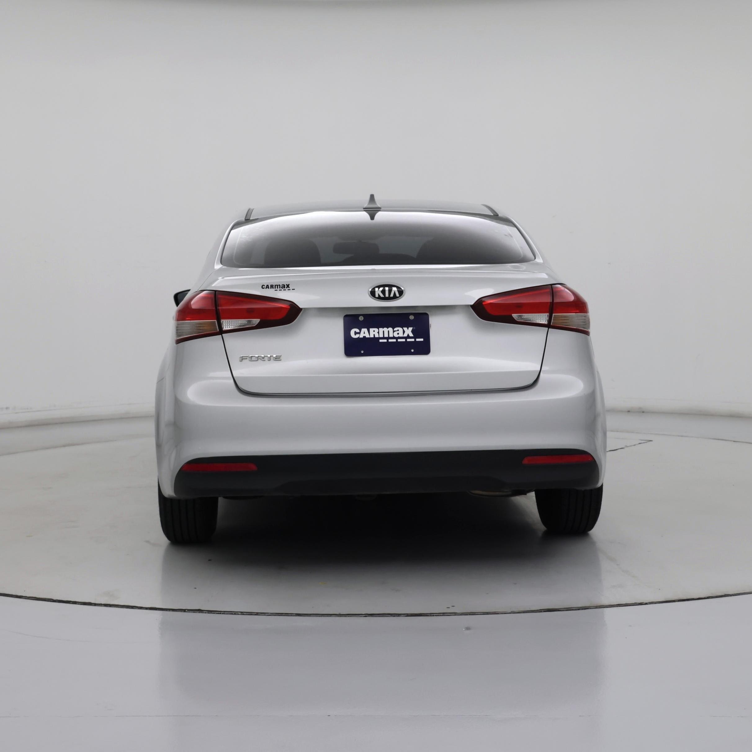 Thumbnail: 2018 Kia Forte - 6
