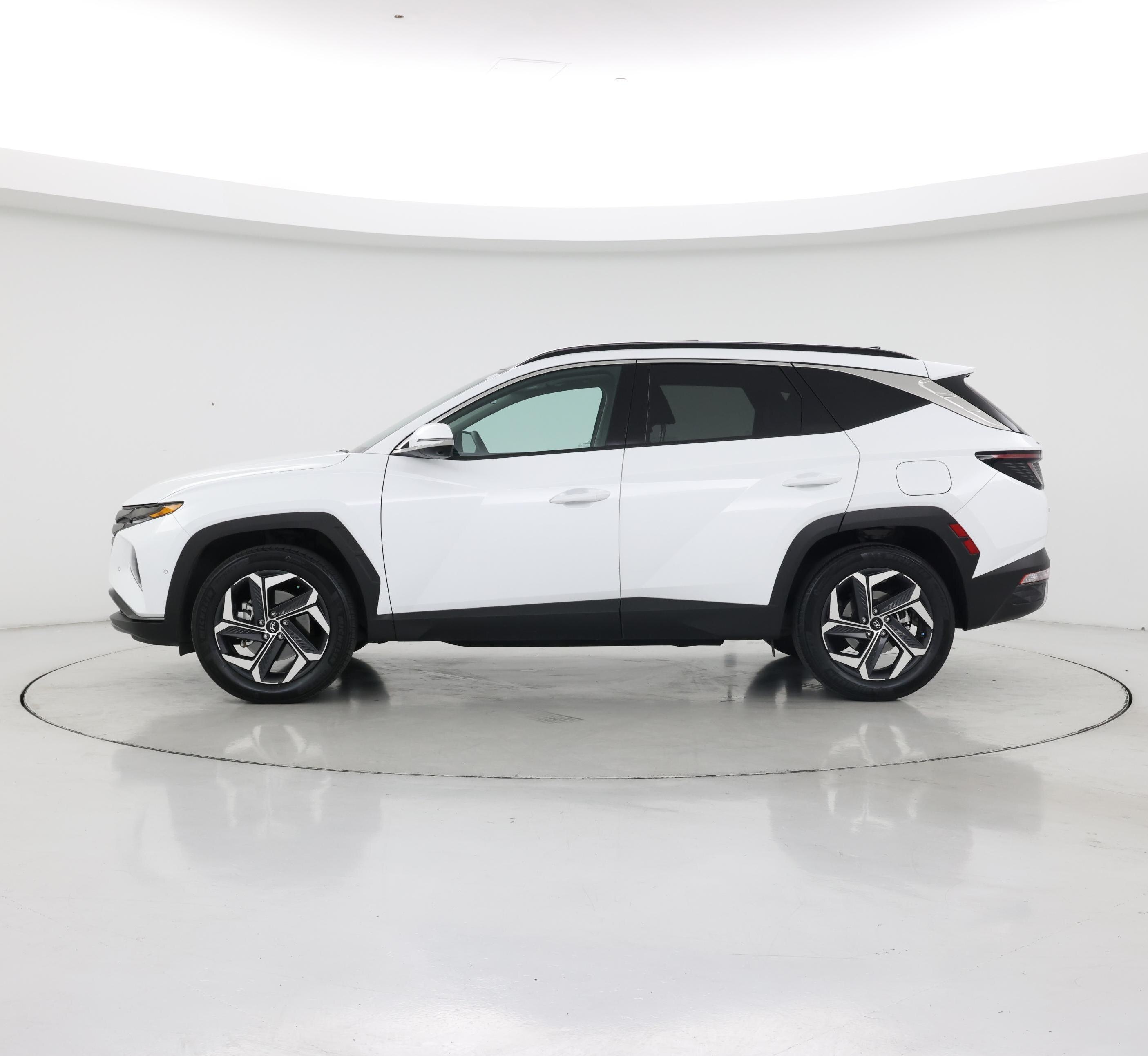 Thumbnail: 2024 Hyundai Tucson - 3