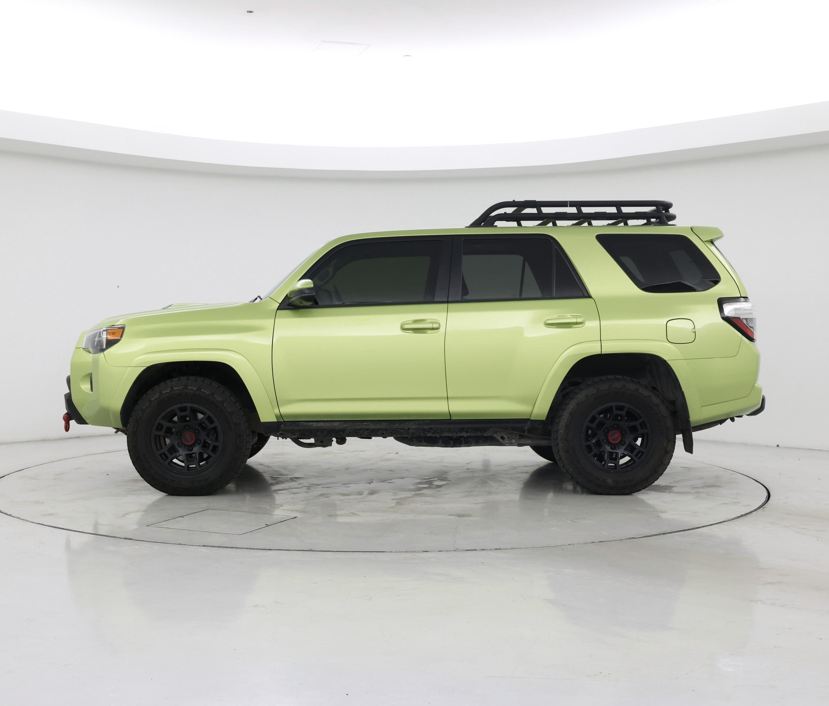 Thumbnail: 2022 Toyota 4Runner - 3