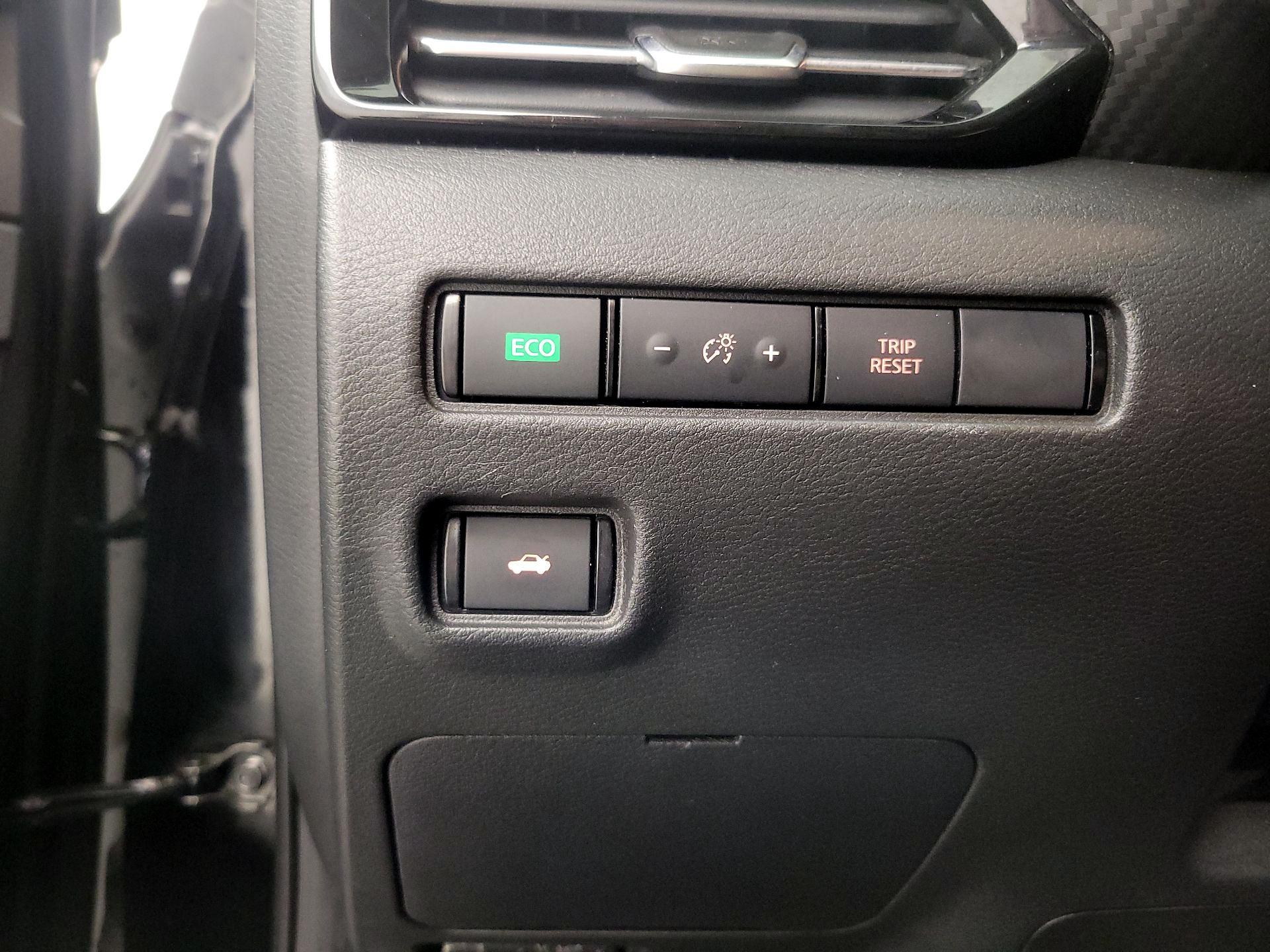 Thumbnail: 2020 Nissan Sentra - 13