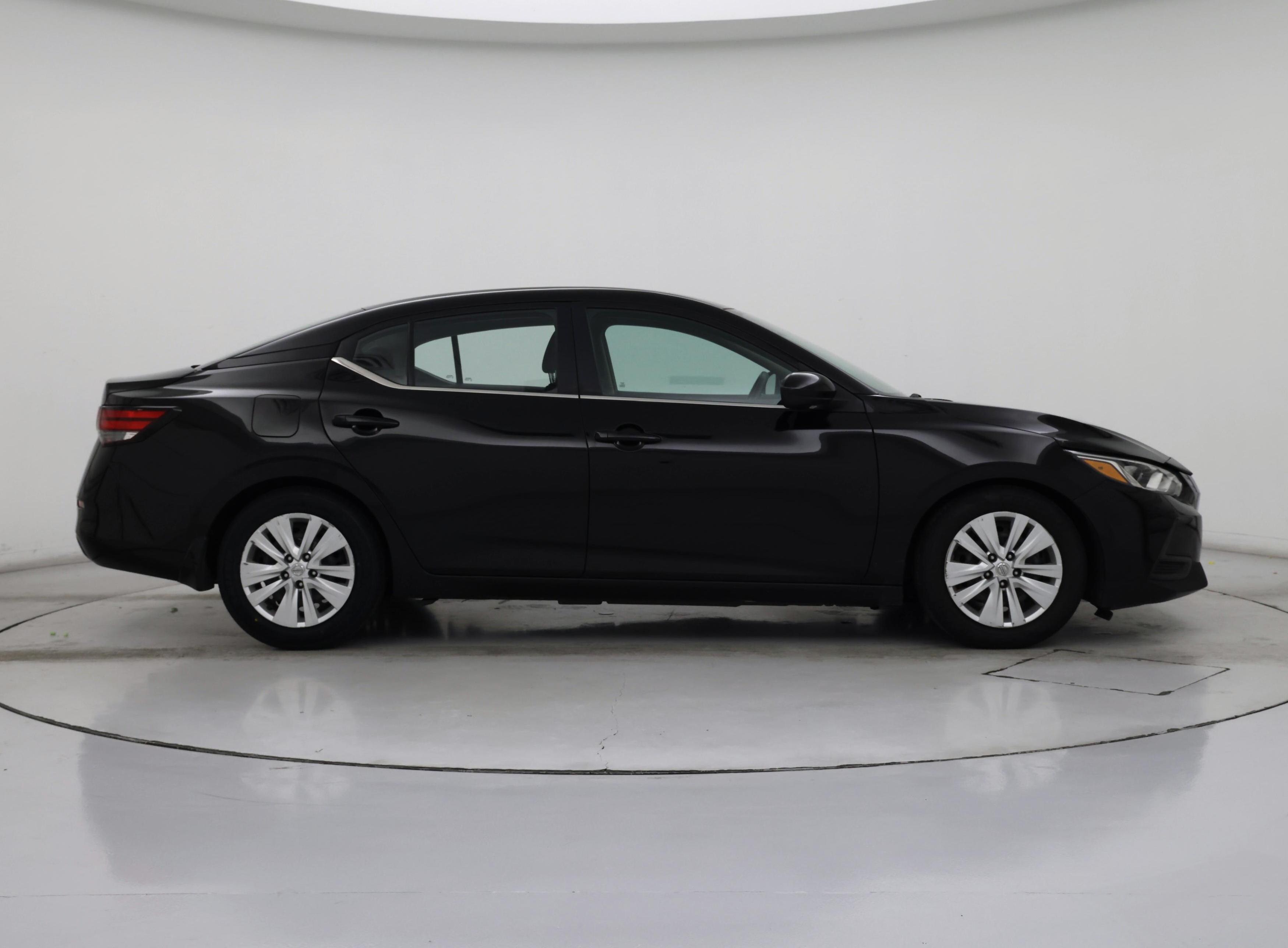 Thumbnail: 2020 Nissan Sentra - 7