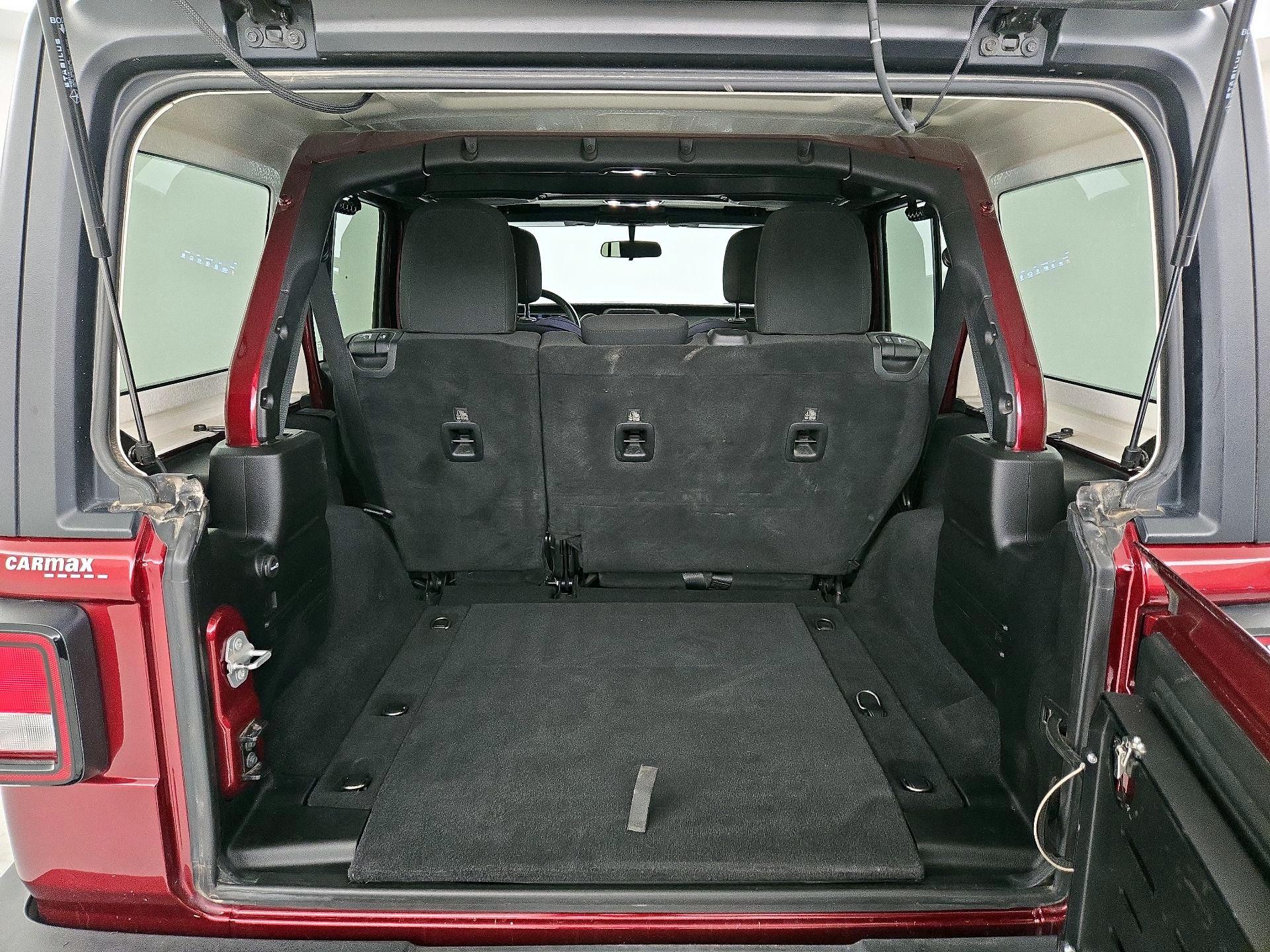 Thumbnail: 2021 Jeep Wrangler - 20