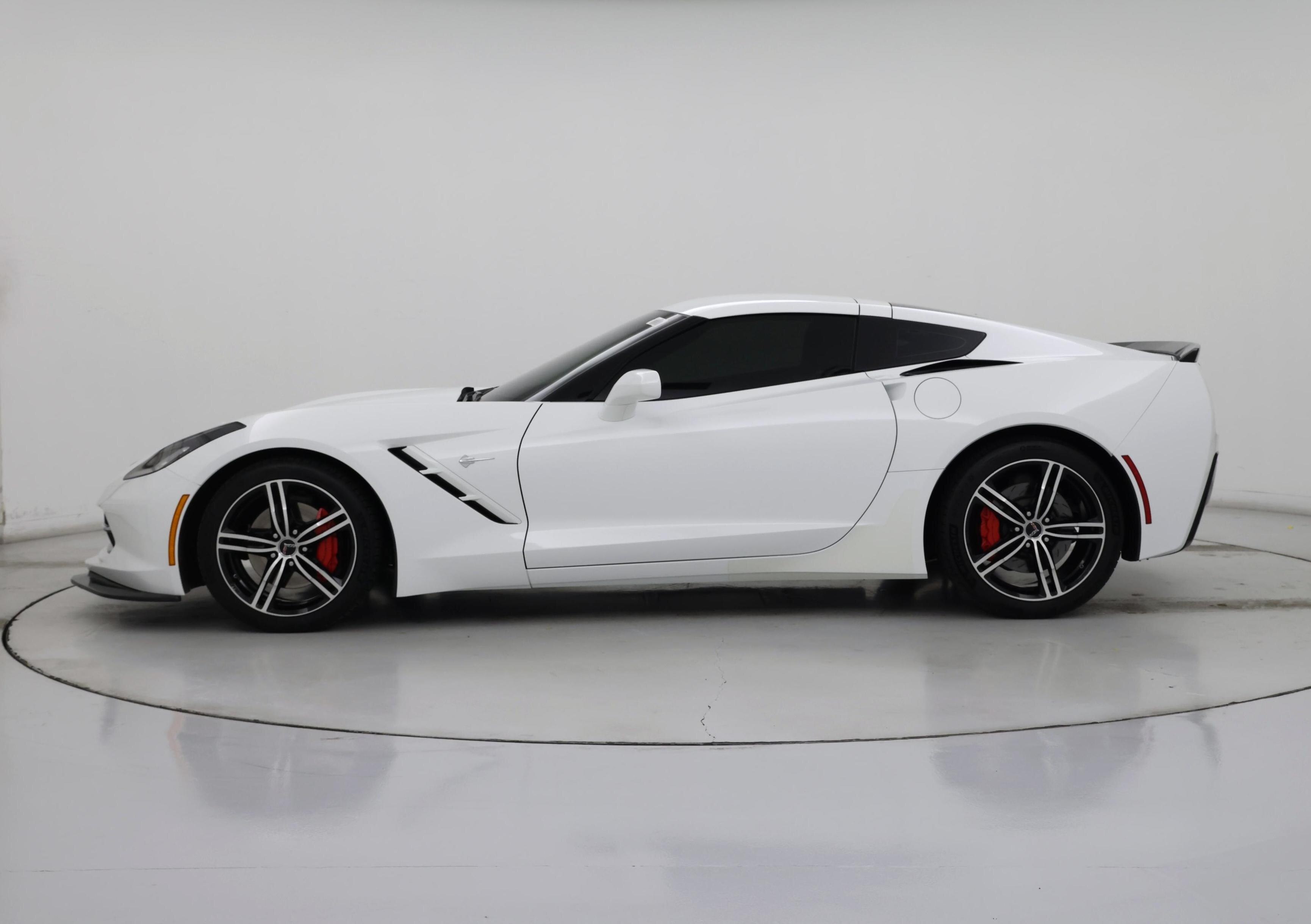 Thumbnail: 2016 Chevrolet Corvette - 3