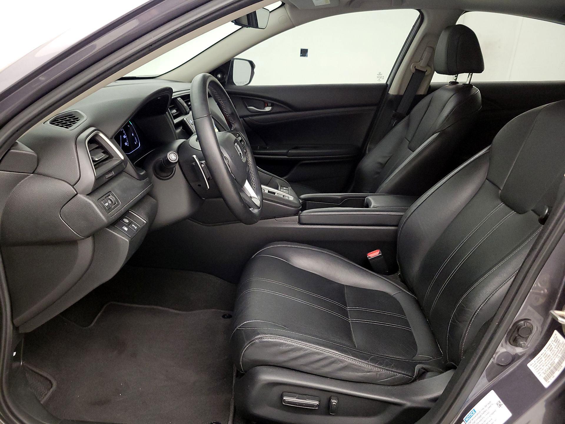 Thumbnail: 2019 Honda Insight - 11