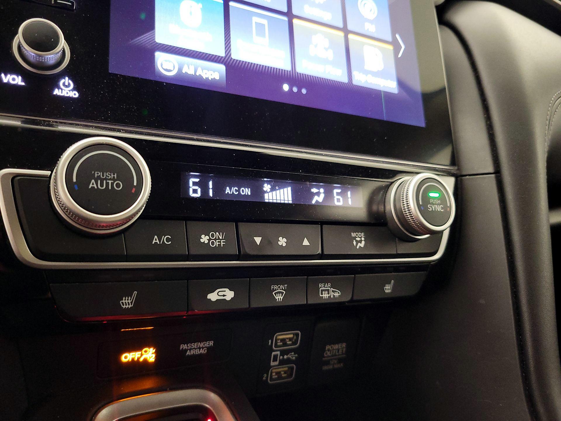 Thumbnail: 2019 Honda Insight - 17