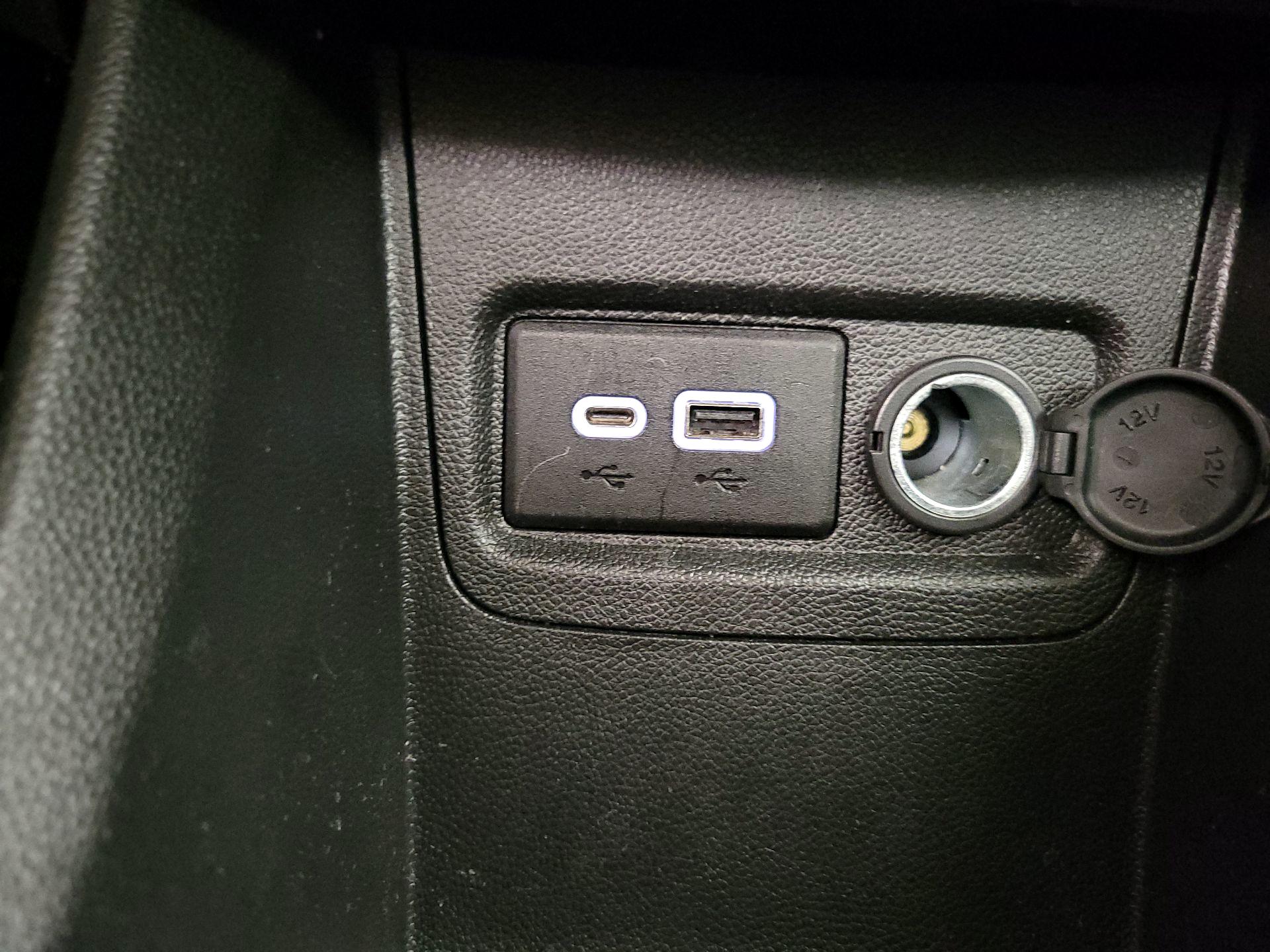 Thumbnail: 2021 Chevrolet Spark - 18