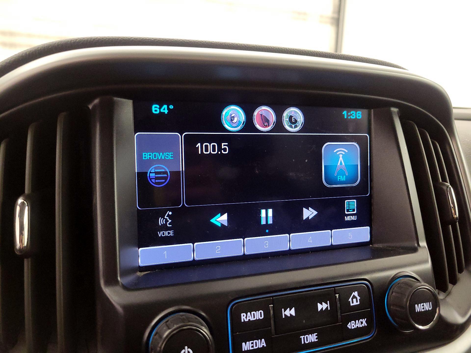 Thumbnail: 2015 Chevrolet Colorado - 15