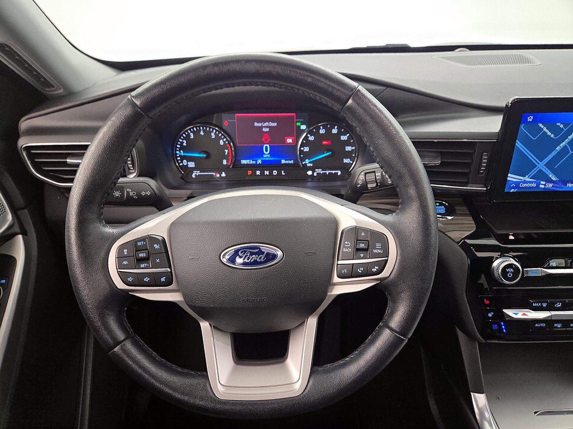 Thumbnail: 2021 Ford Explorer - 10