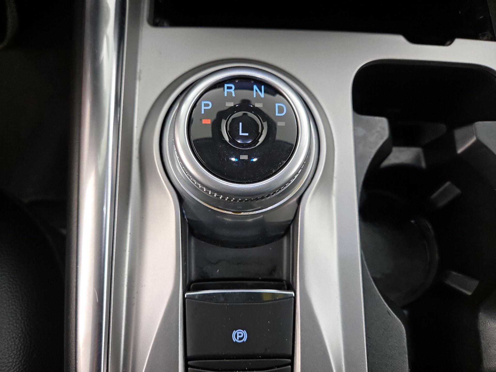 Thumbnail: 2021 Ford Explorer - 18