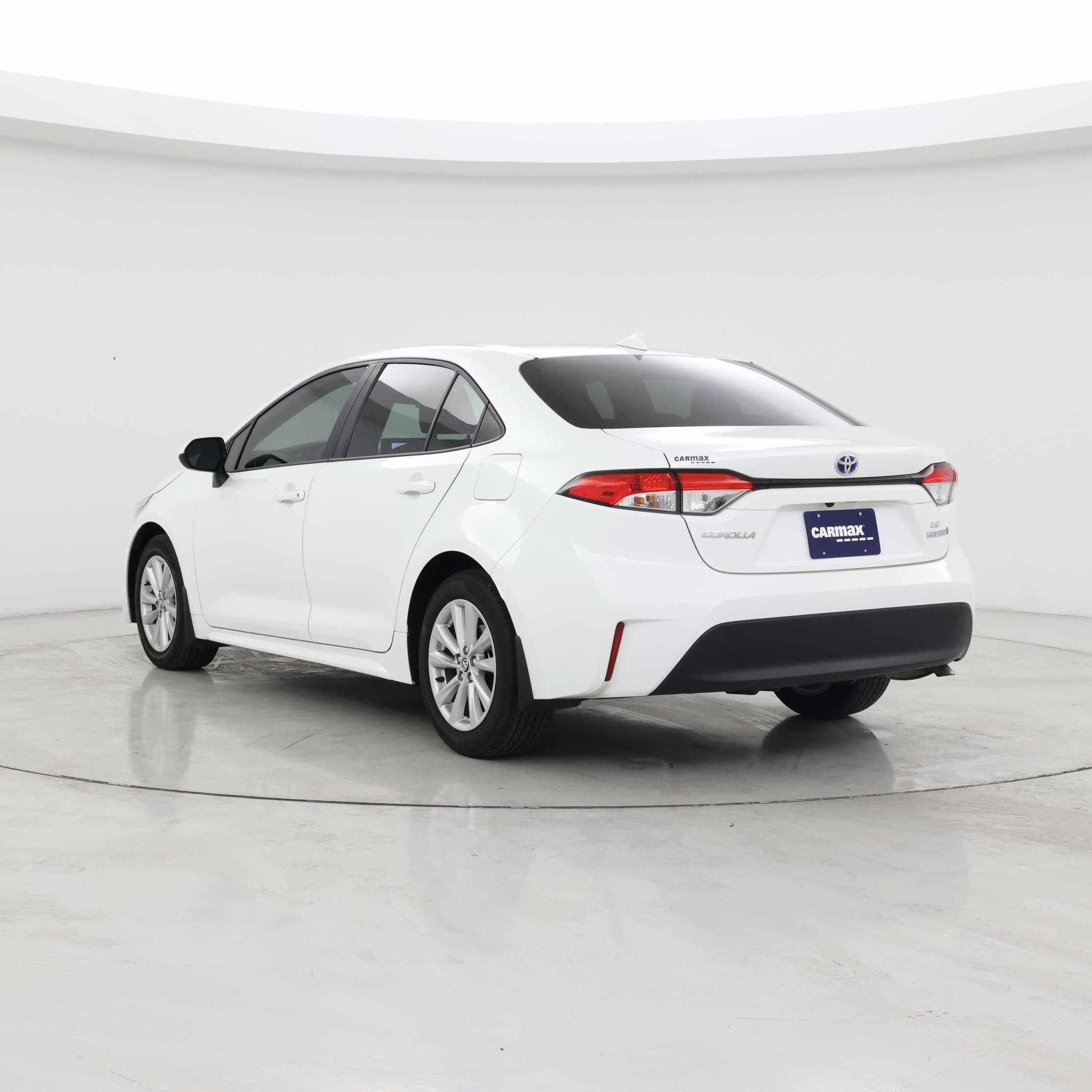 Thumbnail: 2024 Toyota Corolla - 2