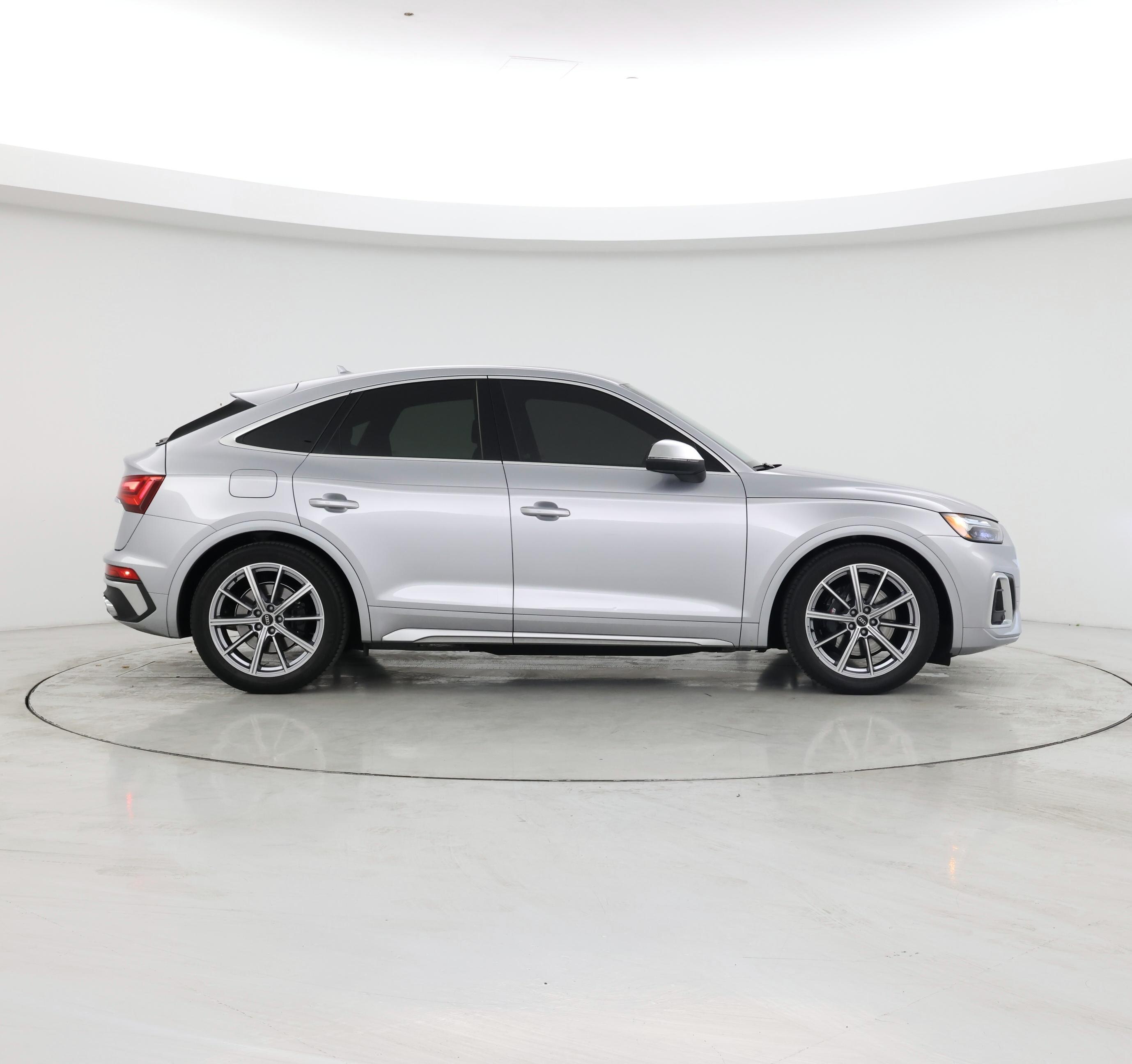 Thumbnail: 2022 Audi SQ5 - 7