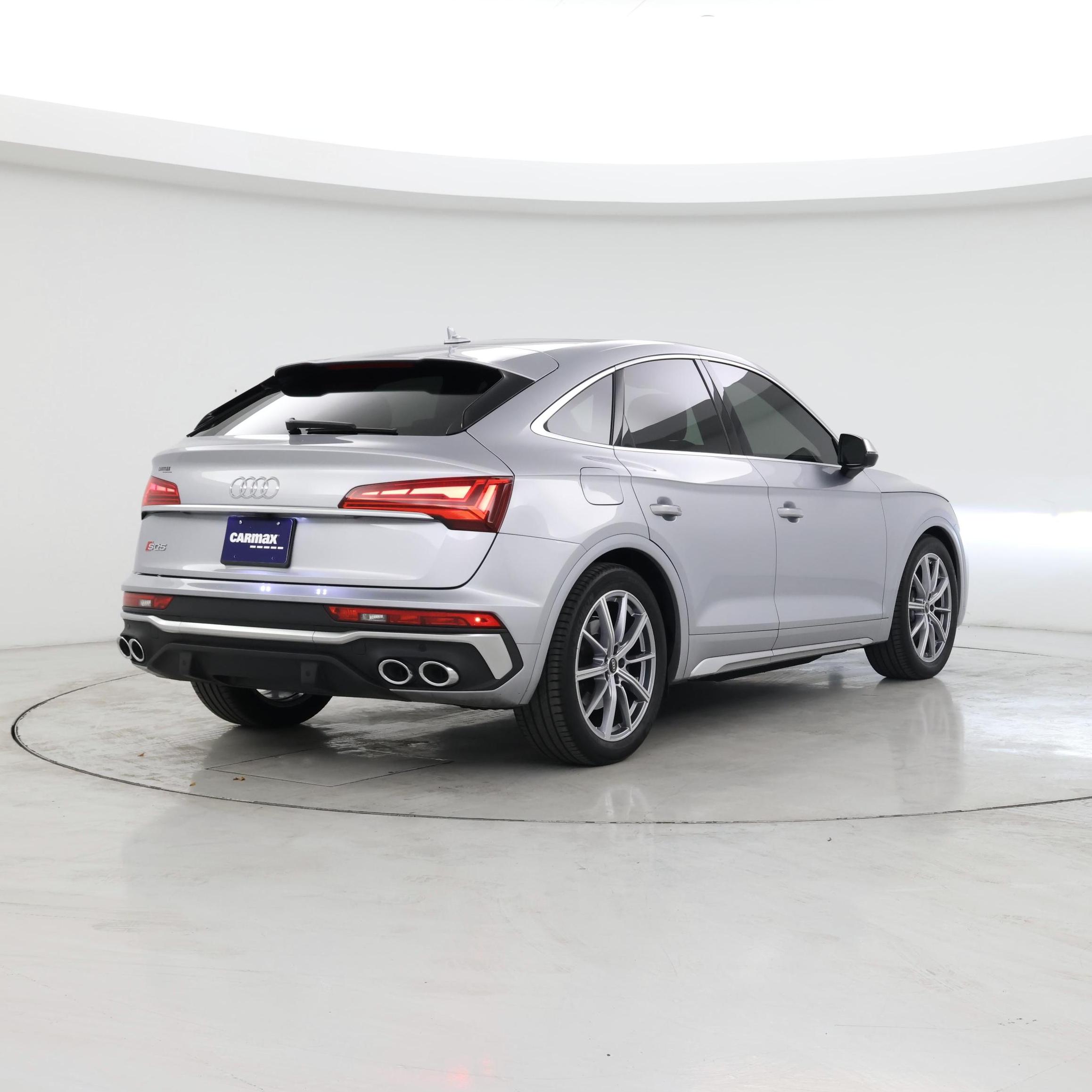 Thumbnail: 2022 Audi SQ5 - 8