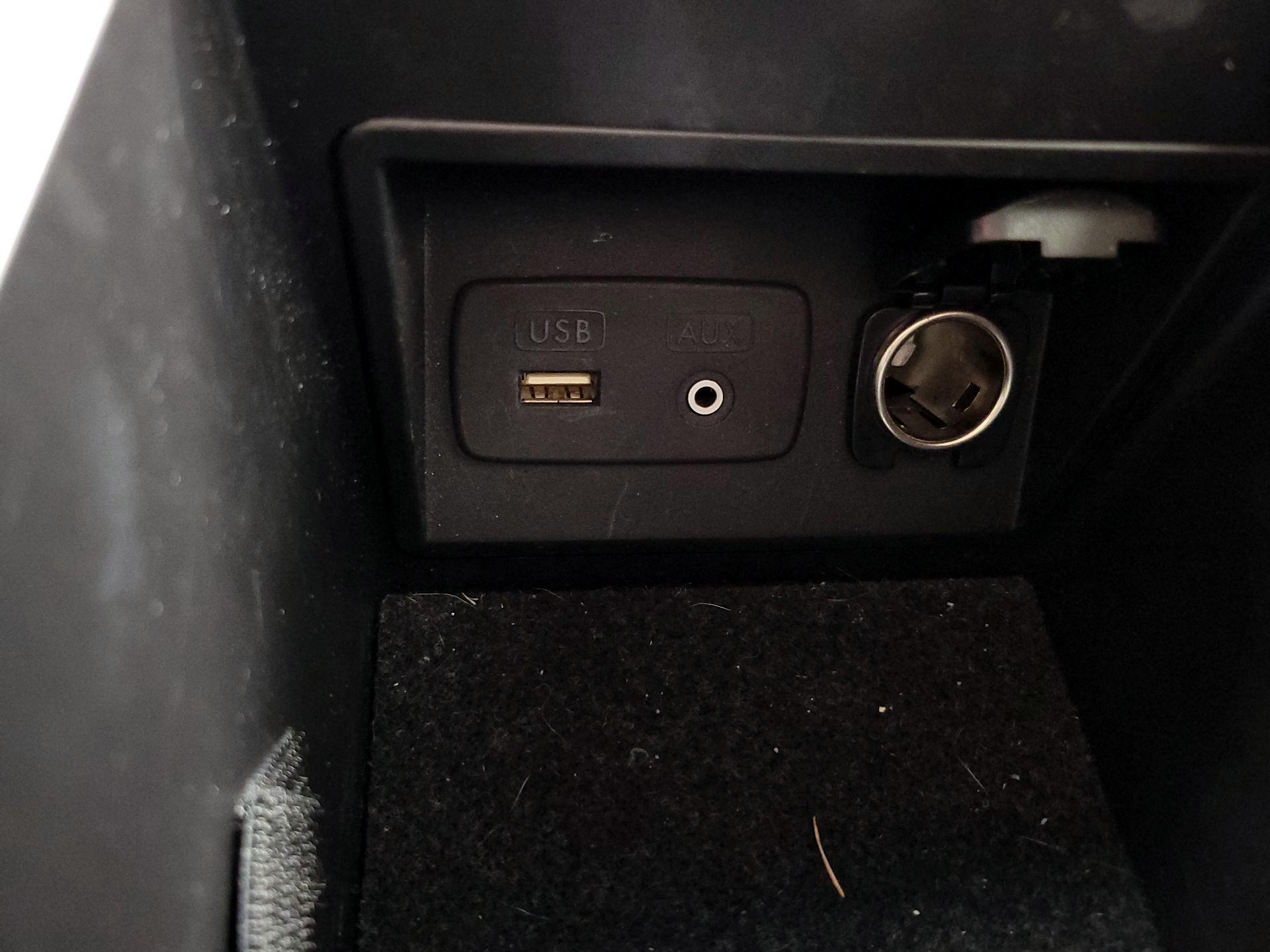 Thumbnail: 2014 Subaru Outback - 18