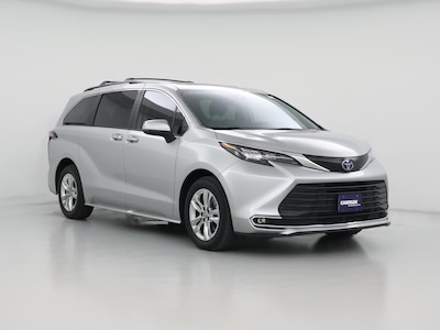 2024 Toyota Sienna Hybrid XLE