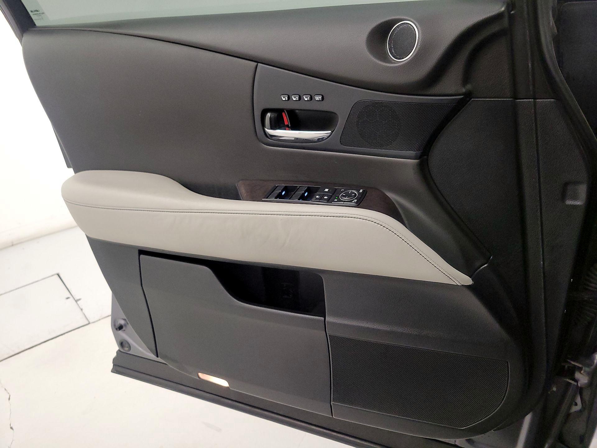 Thumbnail: 2015 Lexus RX - 12