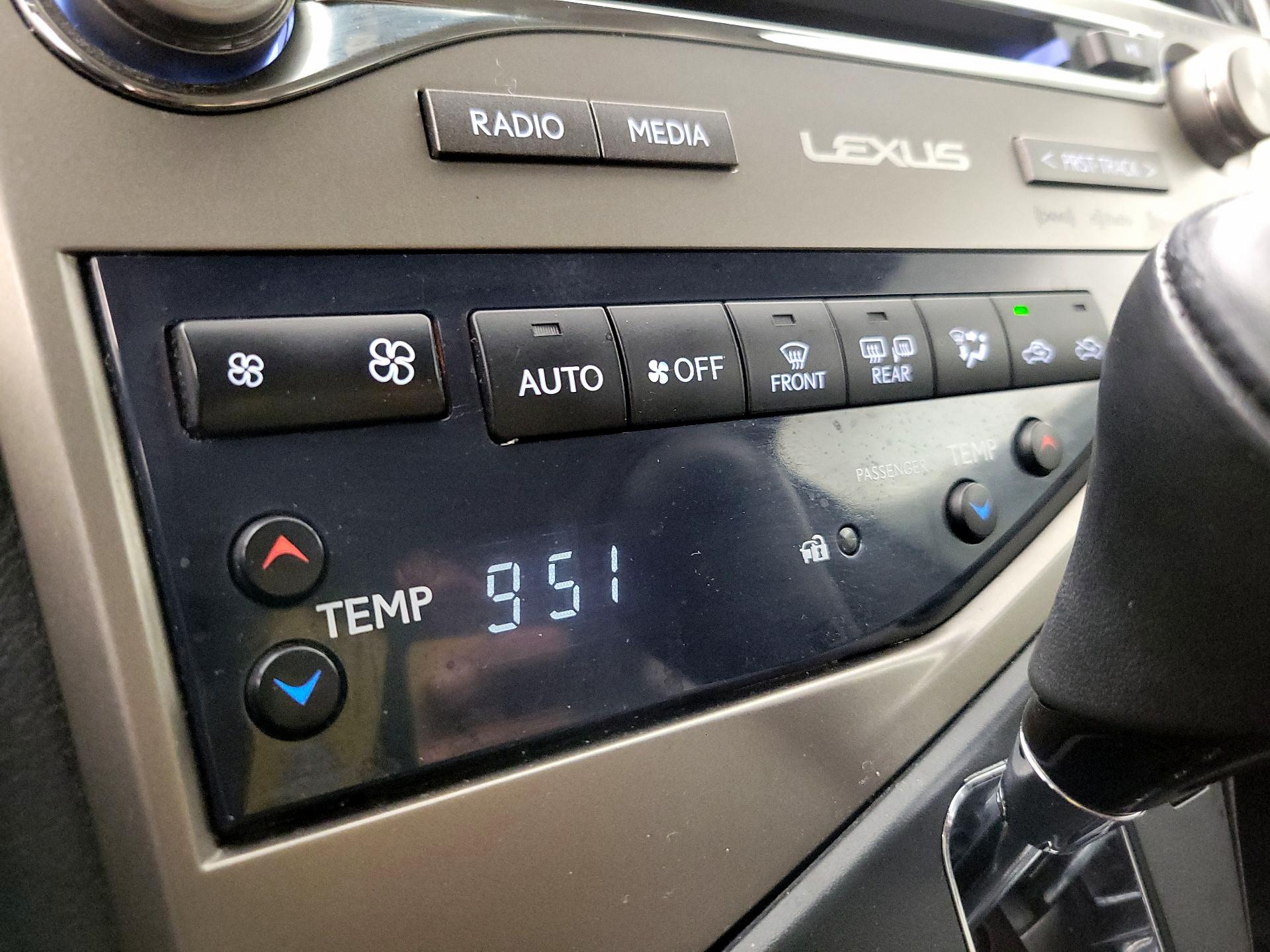 Thumbnail: 2015 Lexus RX - 16