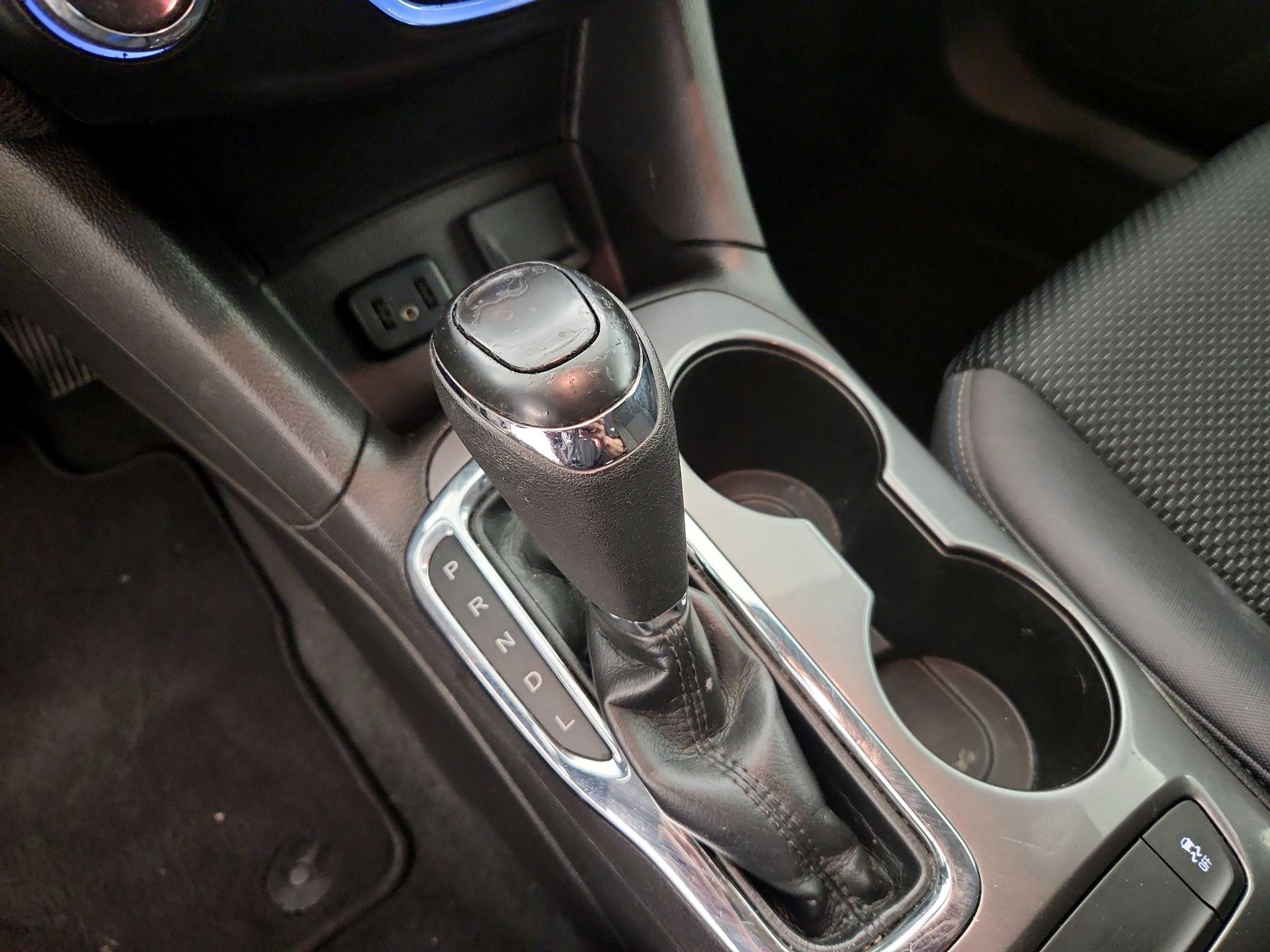 Thumbnail: 2019 Chevrolet Cruze - 17