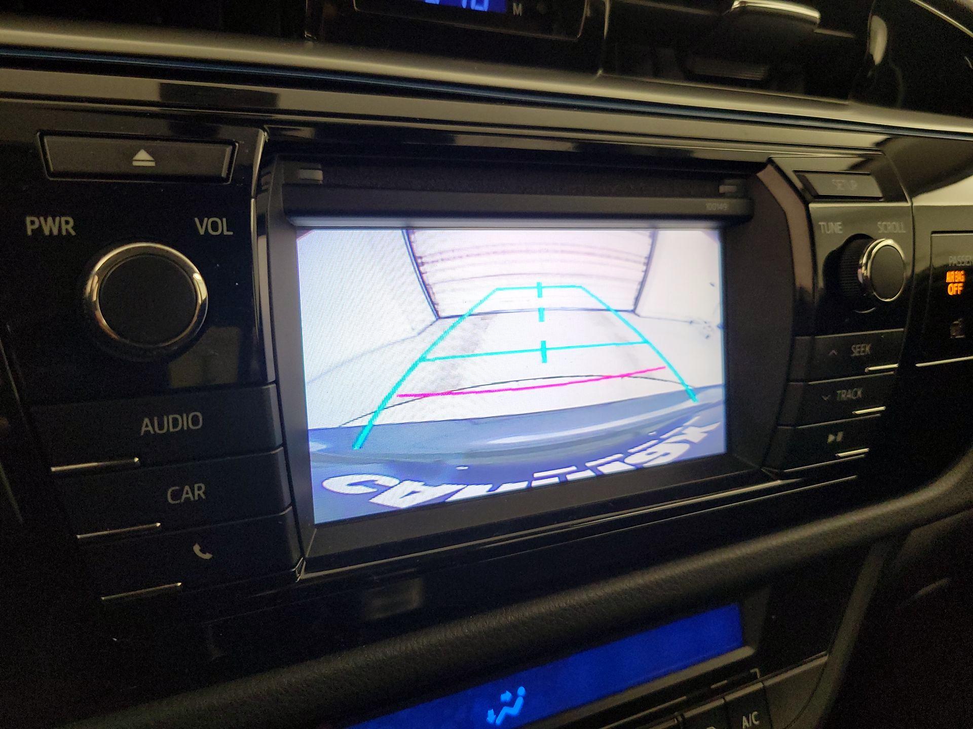 Thumbnail: 2014 Toyota Corolla - 14