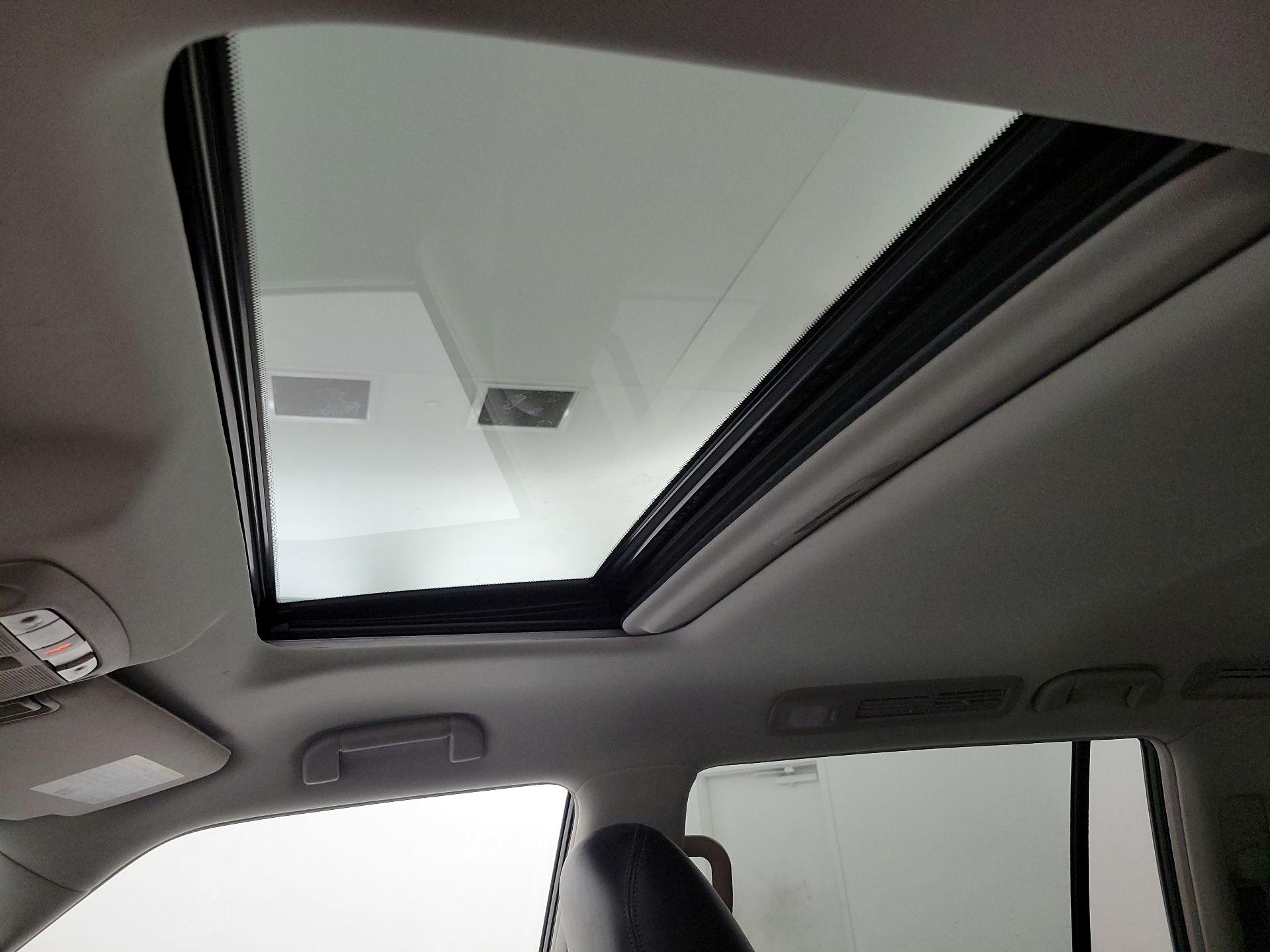 Thumbnail: 2019 Nissan Armada - 20