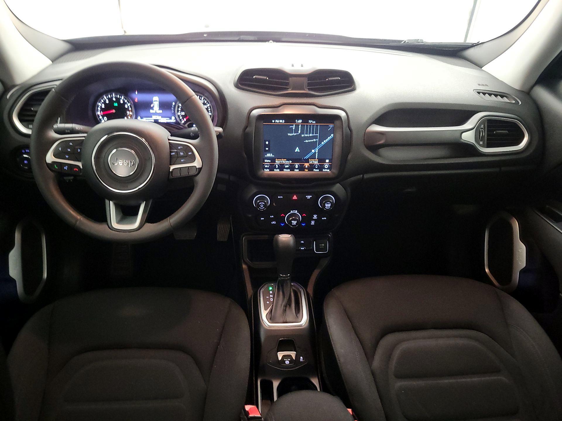 Thumbnail: 2018 Jeep Renegade - 9