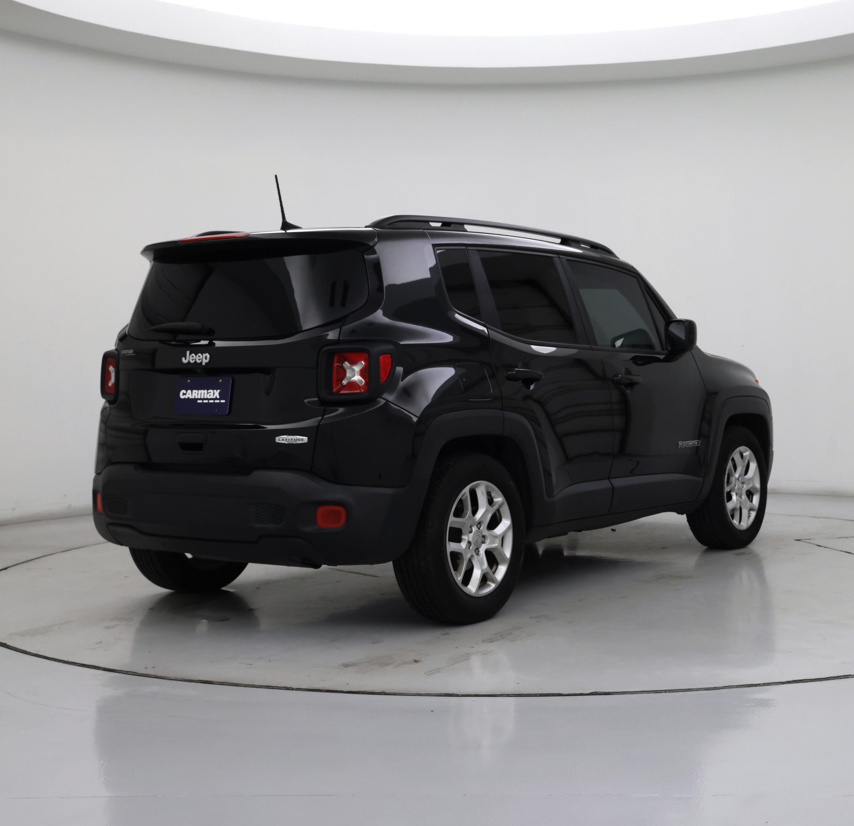 Thumbnail: 2018 Jeep Renegade - 8