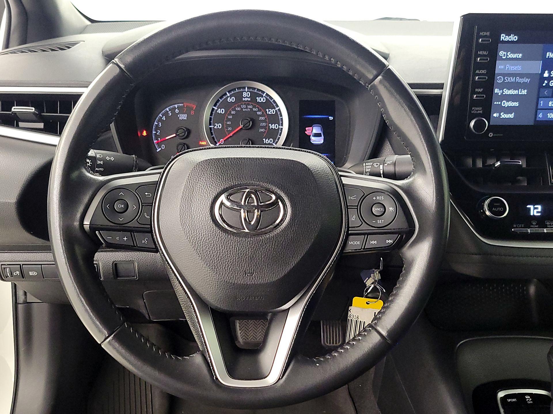 Thumbnail: 2021 Toyota Corolla - 10