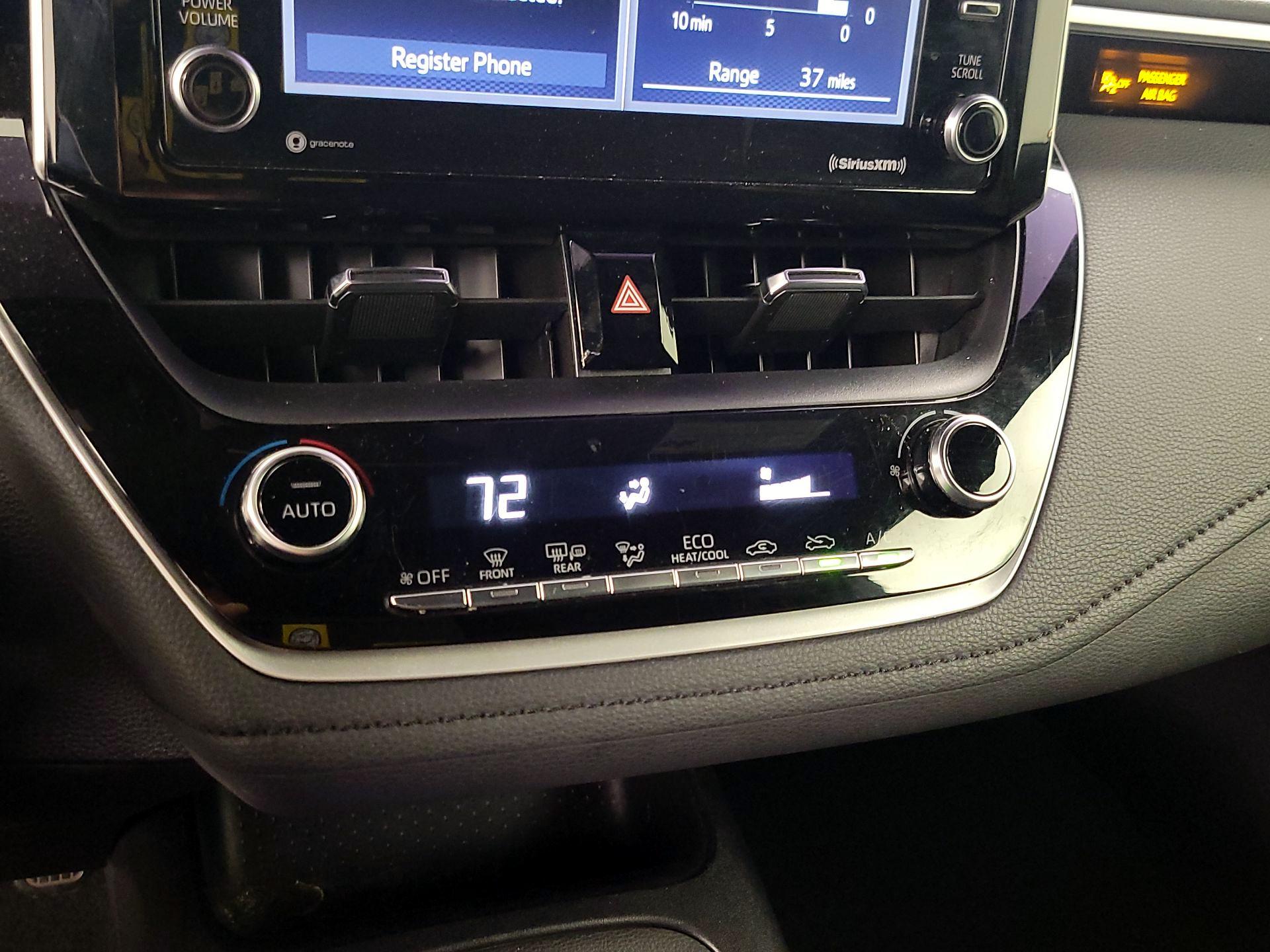 Thumbnail: 2021 Toyota Corolla - 16