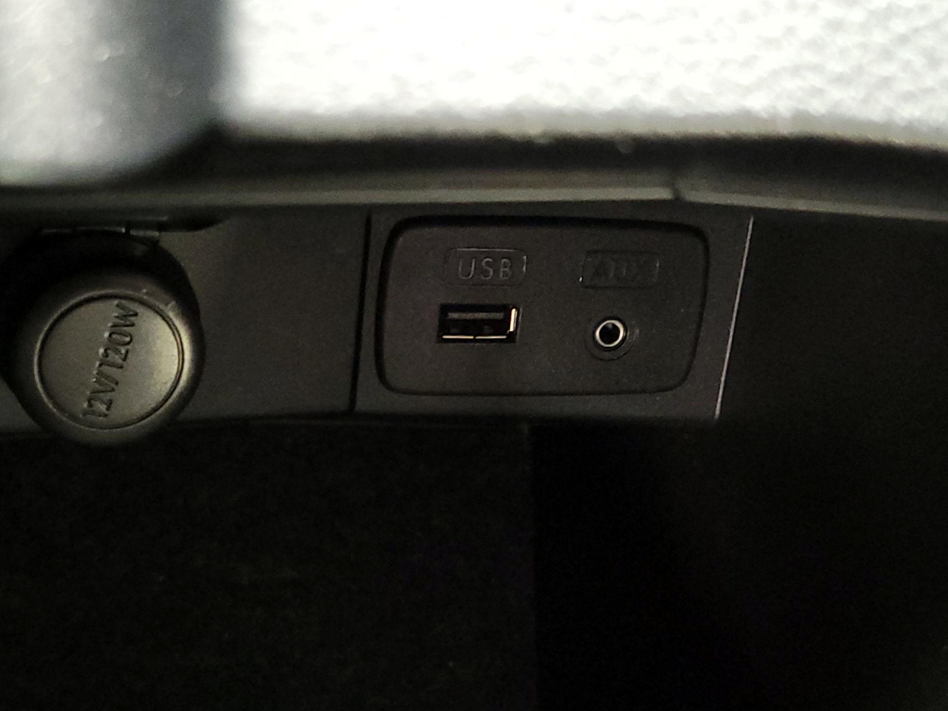 Thumbnail: 2015 Subaru Forester - 18