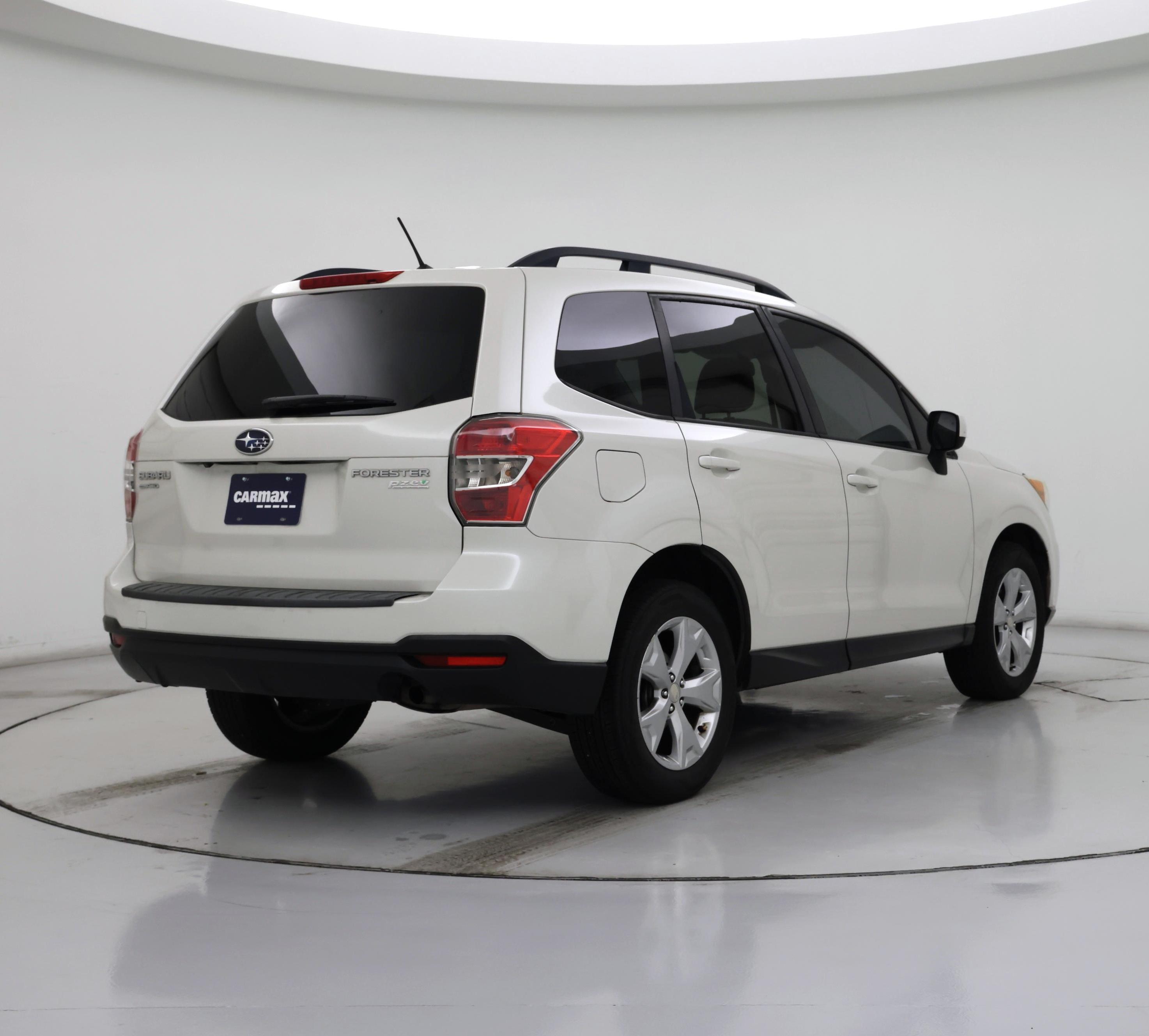 Thumbnail: 2015 Subaru Forester - 8