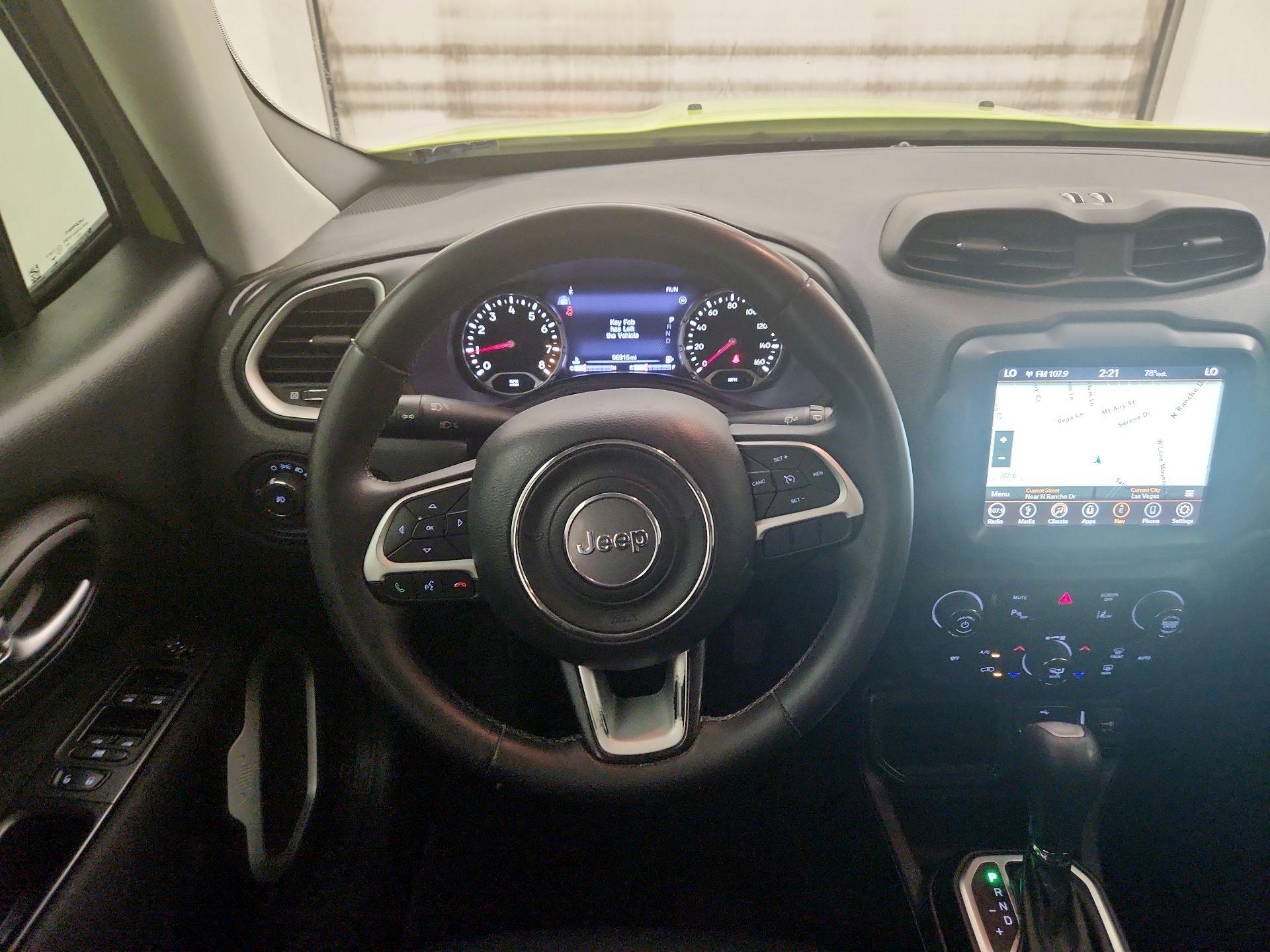 Thumbnail: 2018 Jeep Renegade - 10