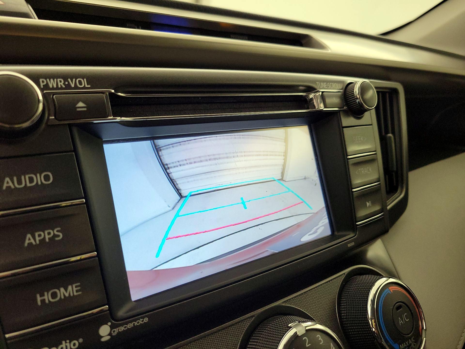 Thumbnail: 2015 Toyota RAV4 - 14