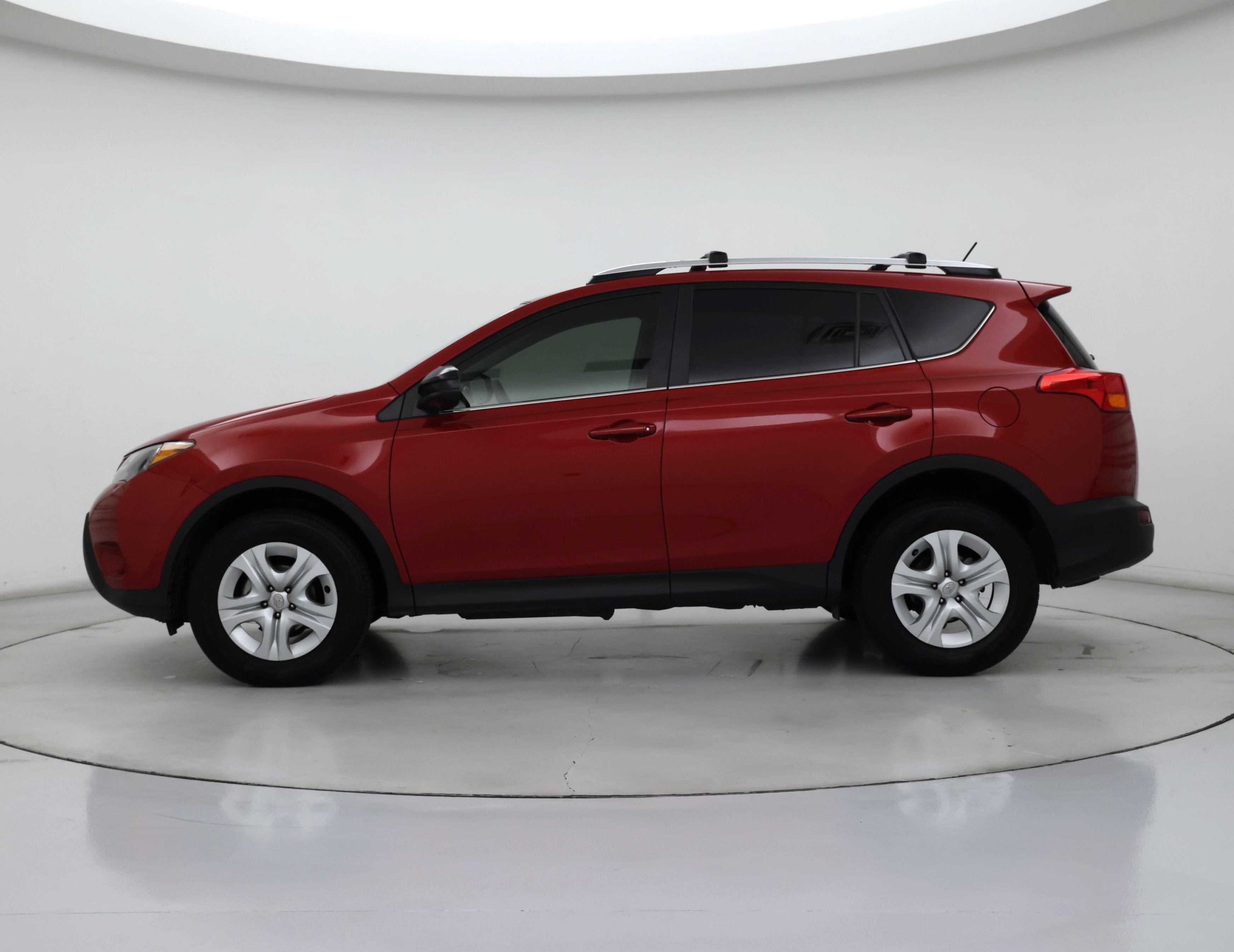 Thumbnail: 2015 Toyota RAV4 - 3
