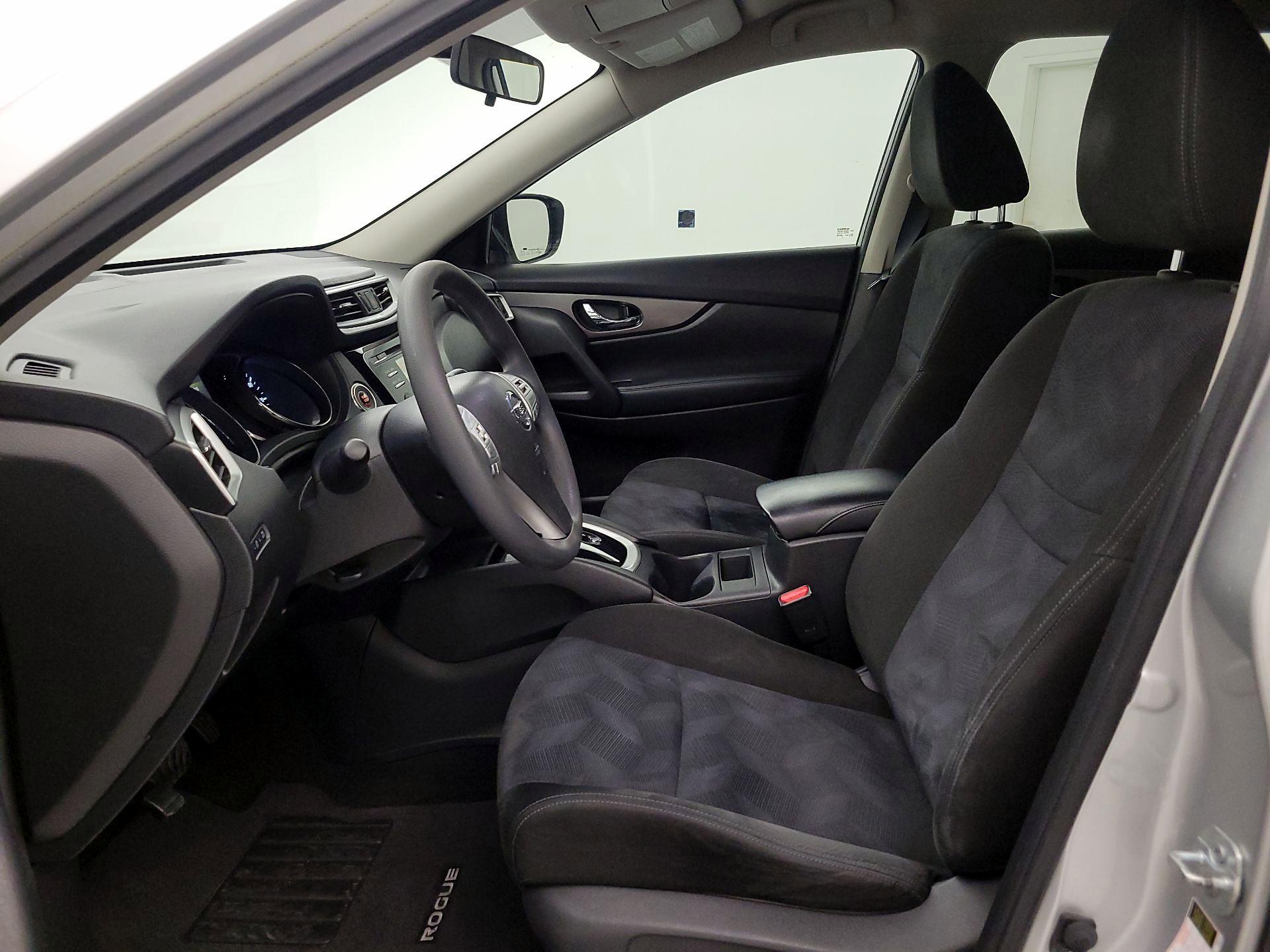 Thumbnail: 2015 Nissan Rogue - 11