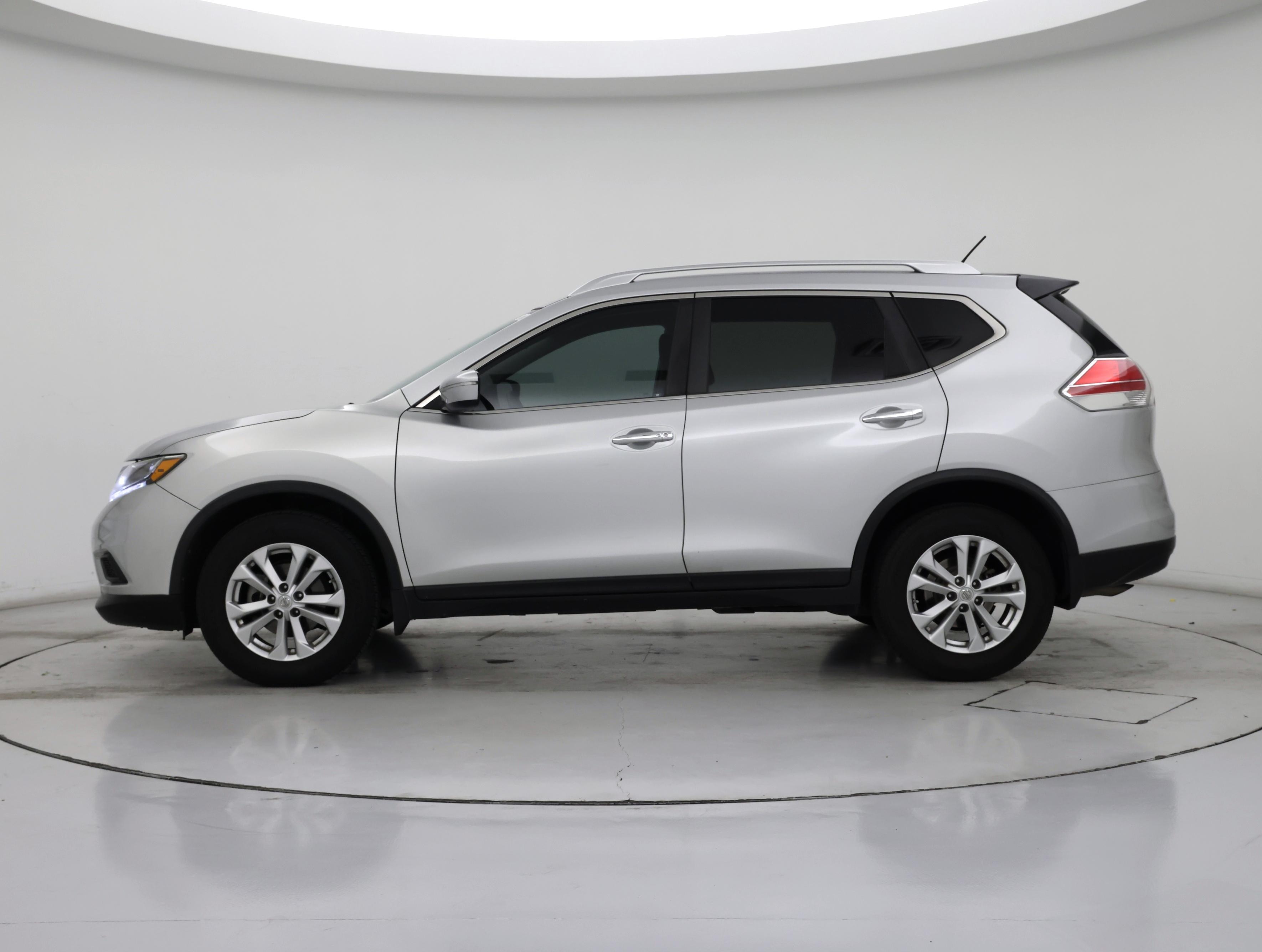 Thumbnail: 2015 Nissan Rogue - 3