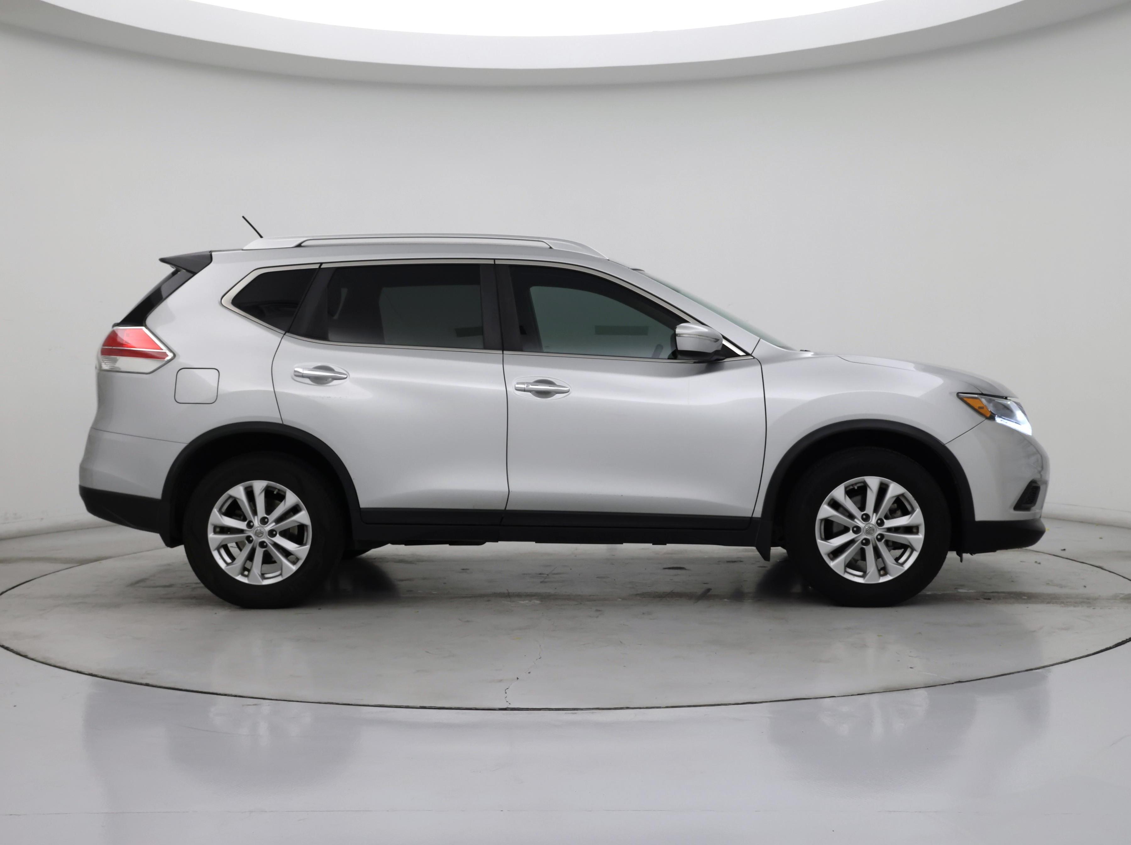 Thumbnail: 2015 Nissan Rogue - 7