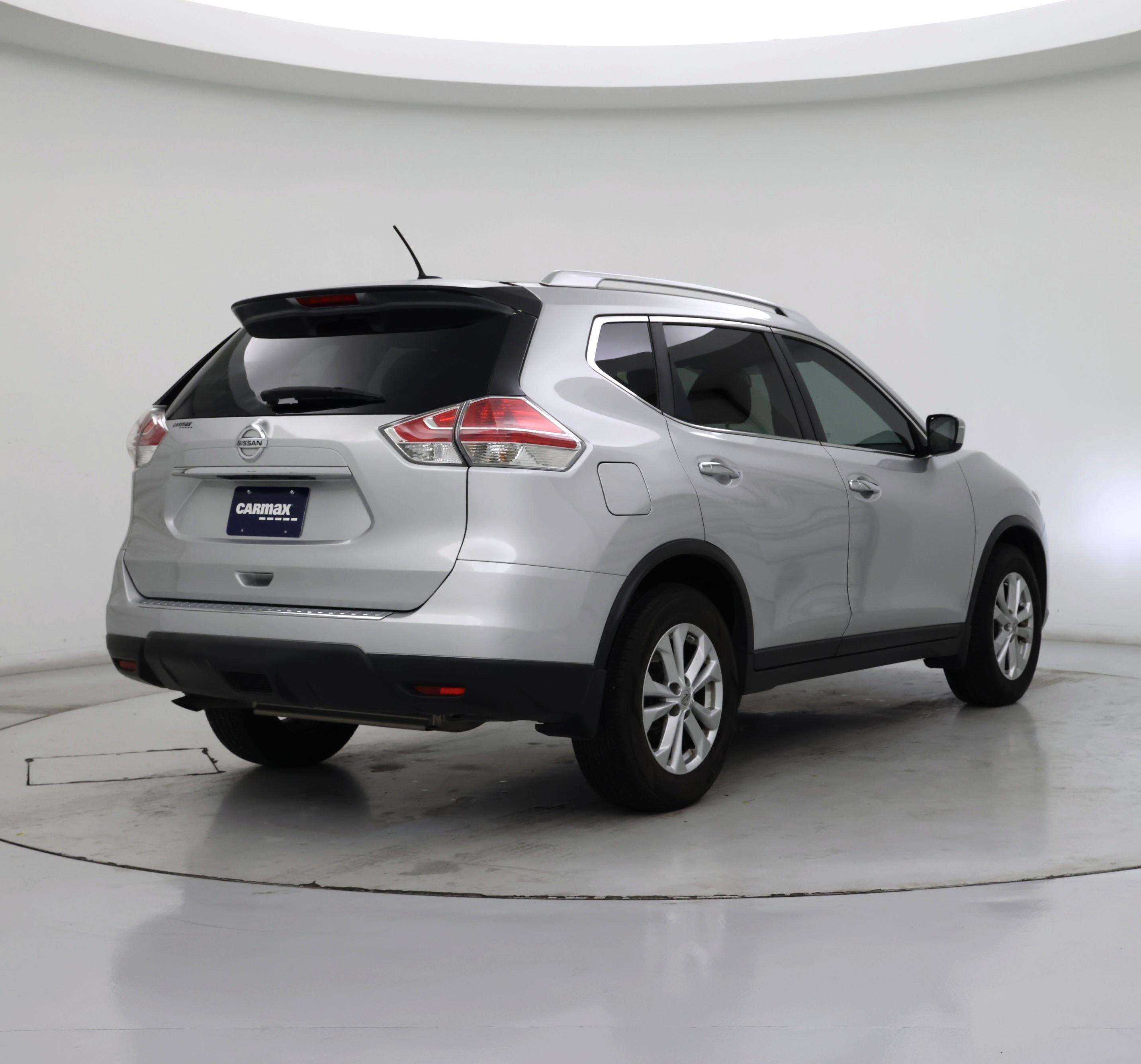 Thumbnail: 2015 Nissan Rogue - 8